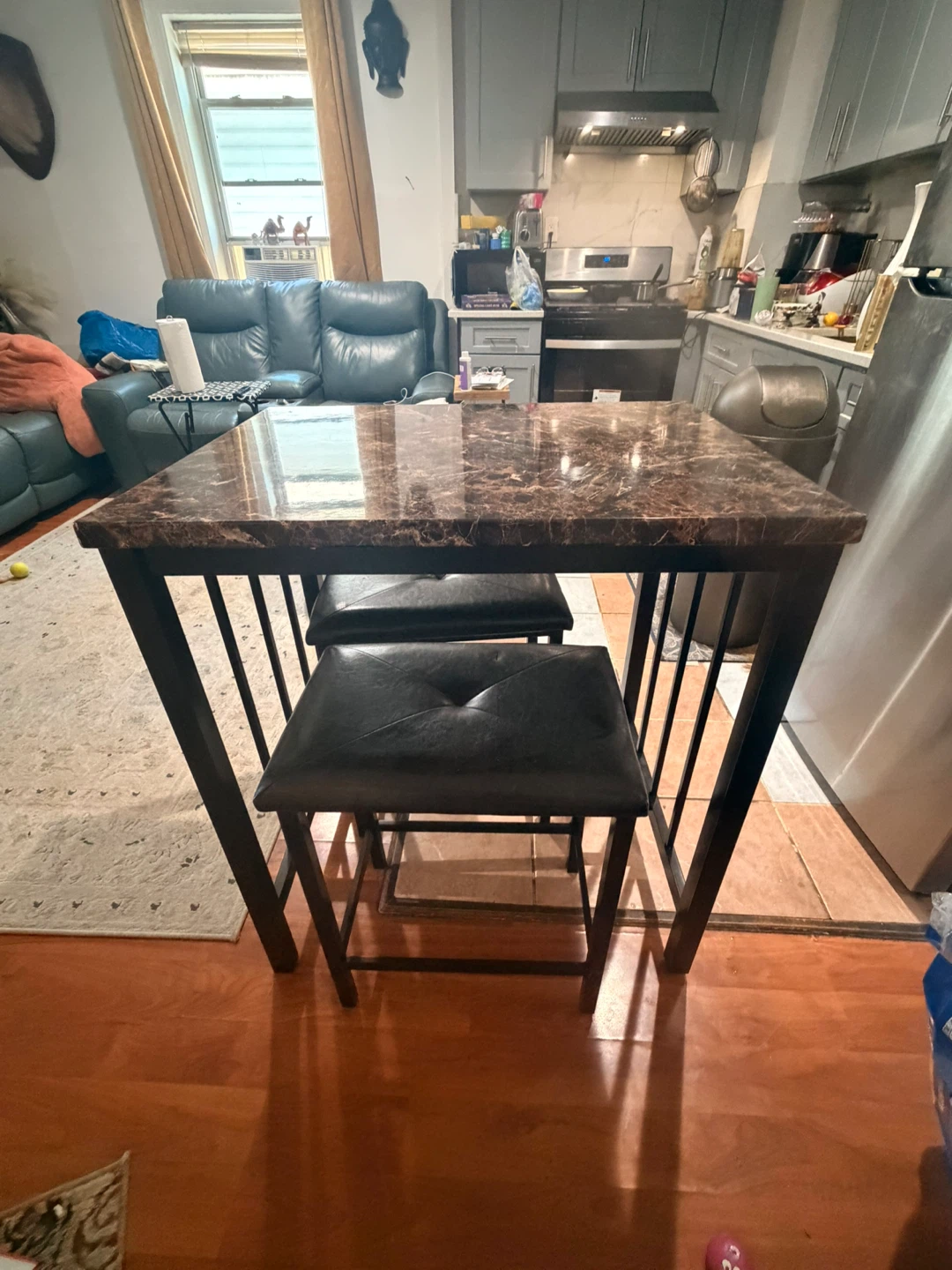 Marble Top Dining Table with 2 Stools - photo 3