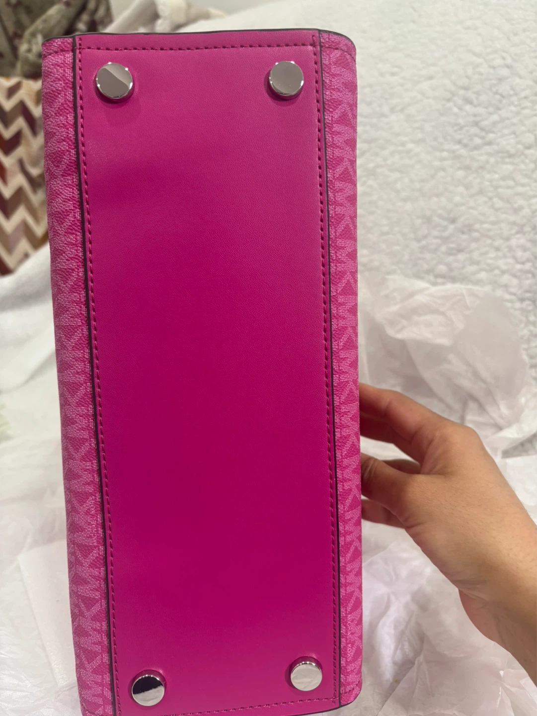 Michael Kors Marilyn Medium Signature Logo Satchel - Fuchsia - photo 4