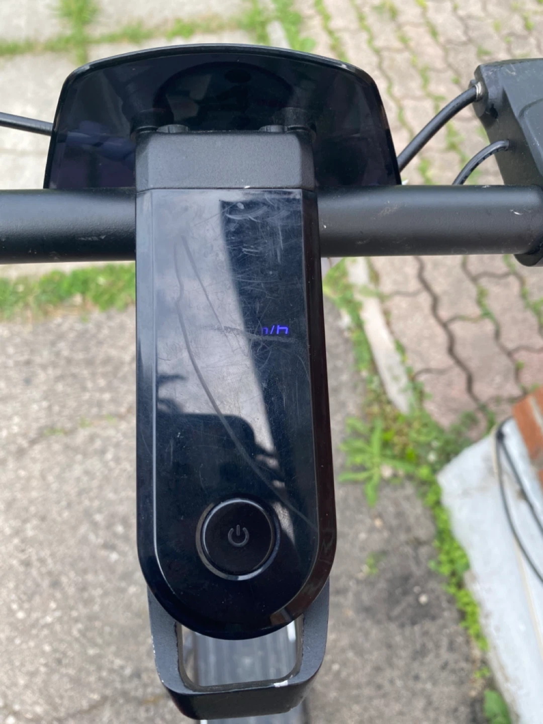 Niu scooter - photo 2