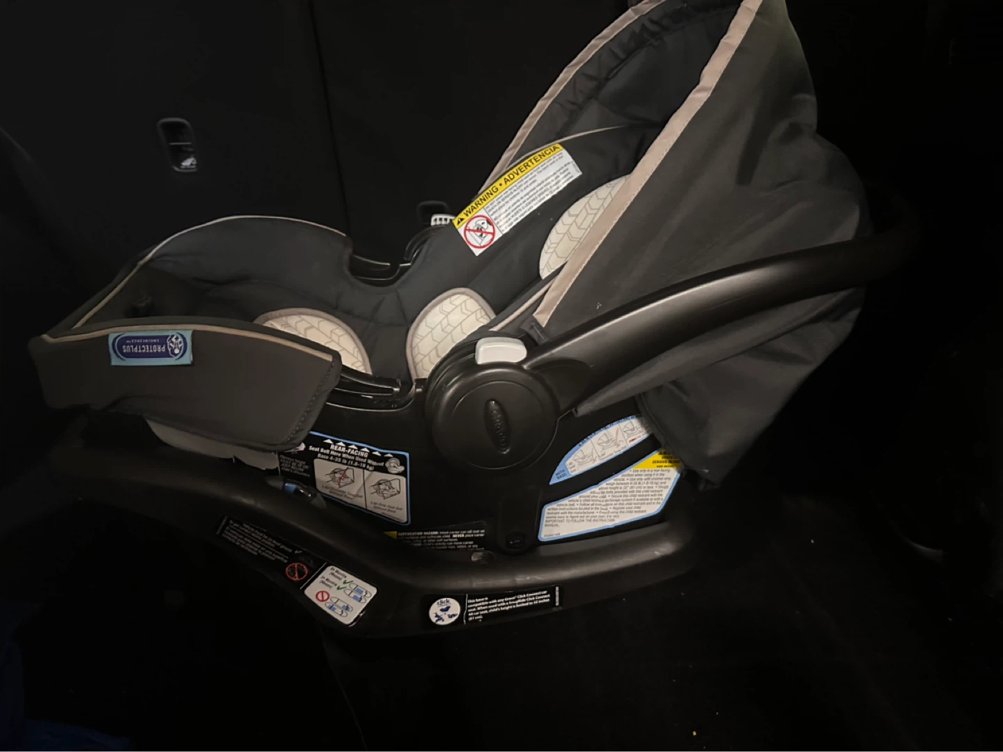 Graco SnugRide 35 Lite LX Infant Car Seat