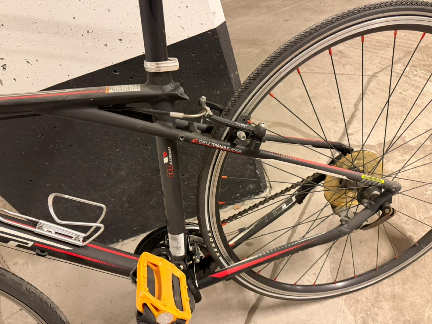 GT Vantara Hybrid Bike - photo 4