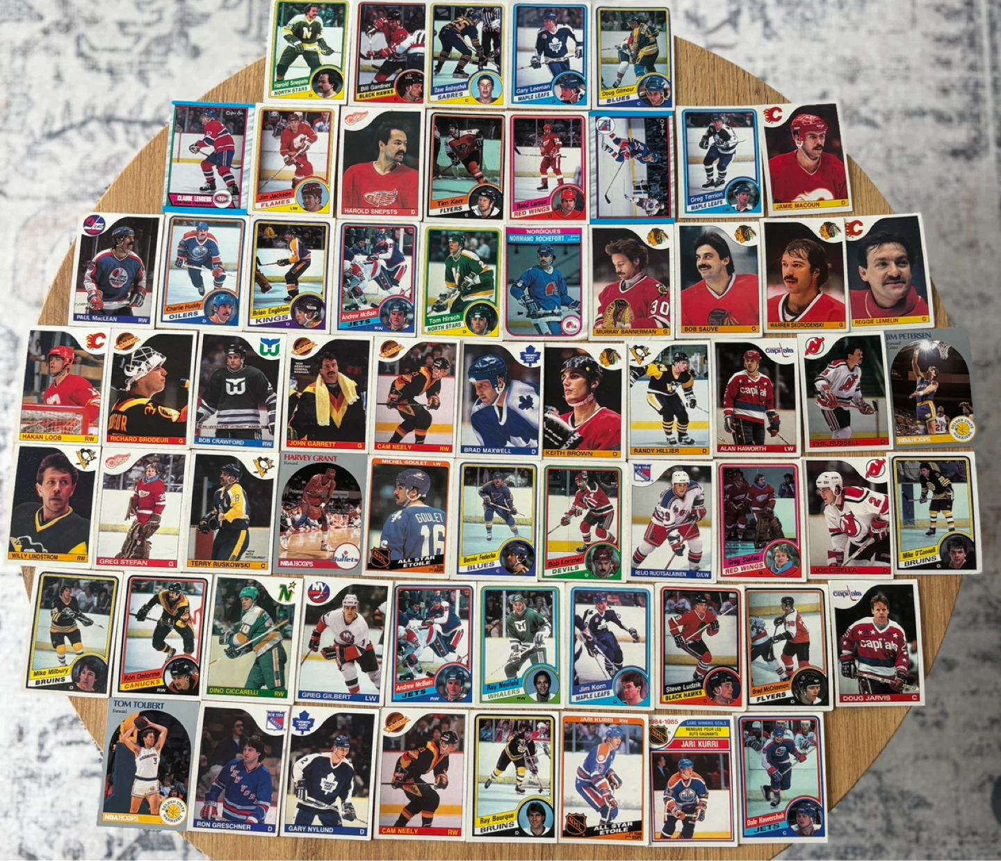 Hockey trading cards (pack #3, 100 cards)