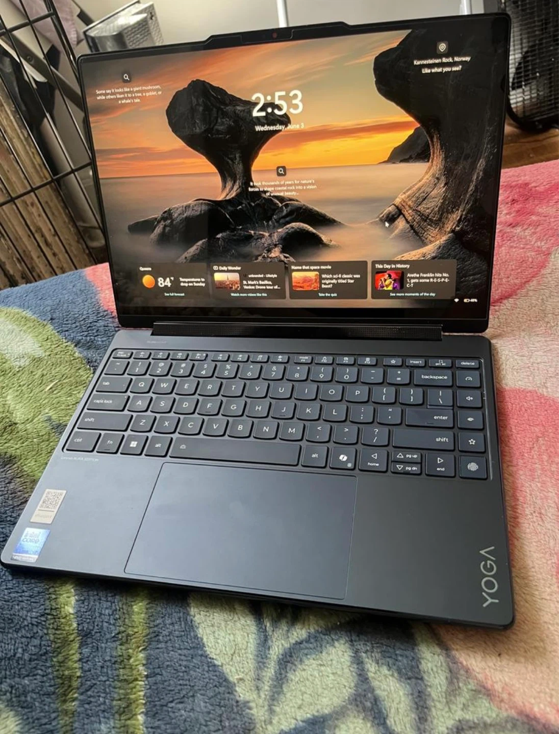 Lenovo Yoga 9 2-in-1 2025