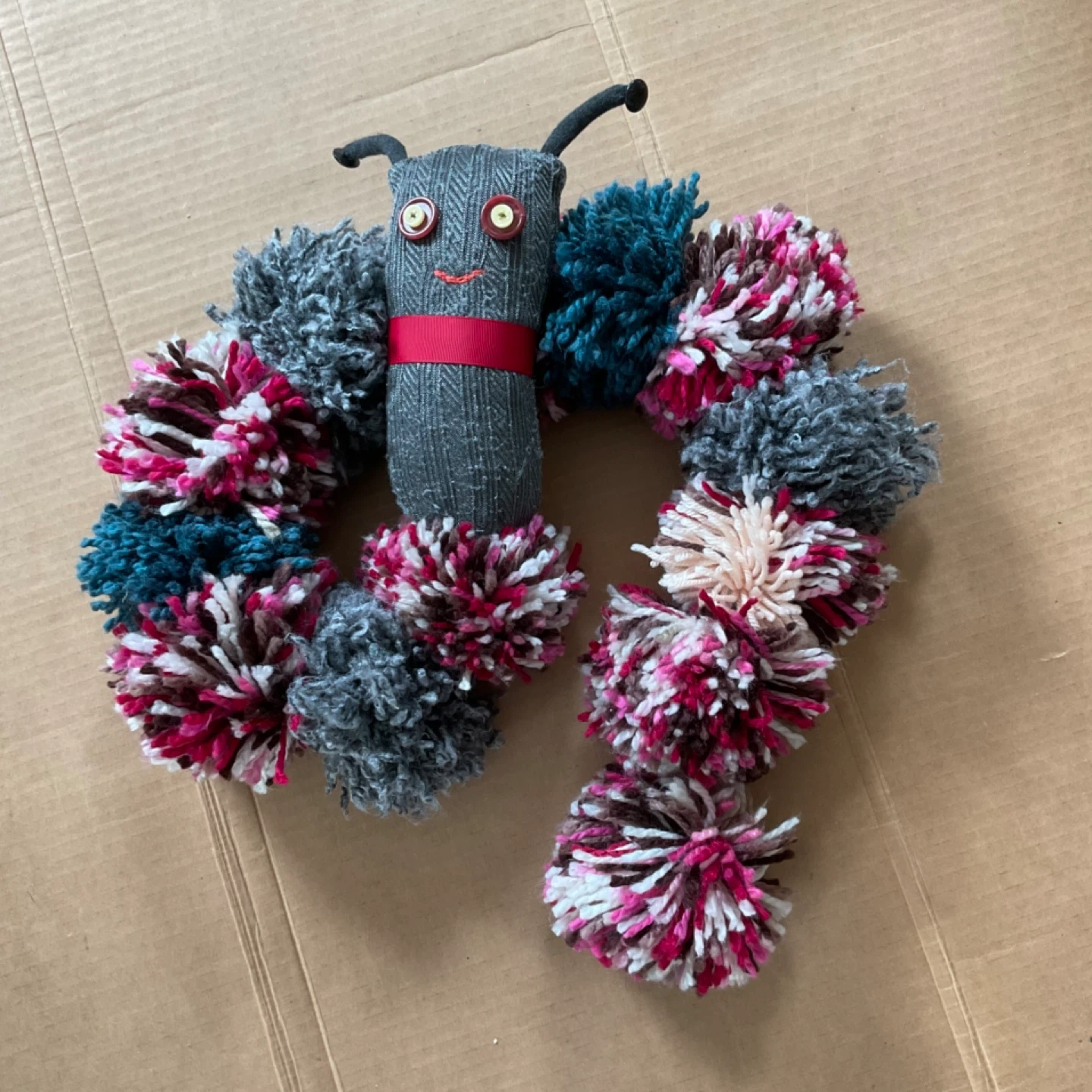 Handmade Pom Pom Caterpillar - photo 2