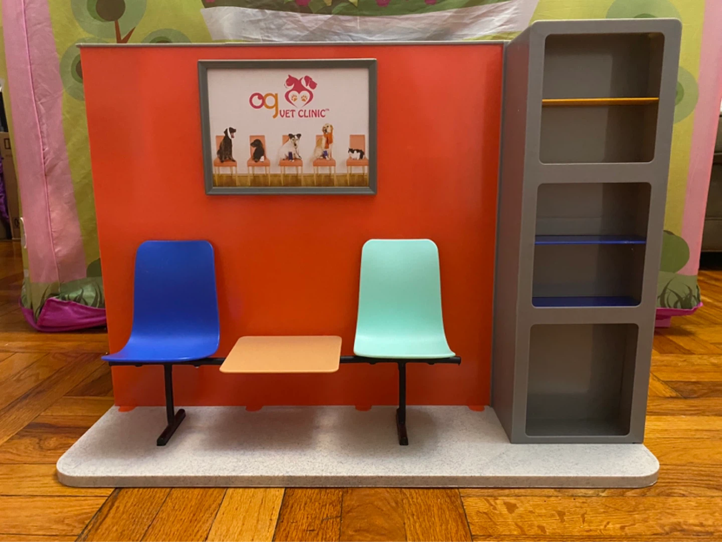 Our Generation Vet Clinic Playset with Accessories - photo 3