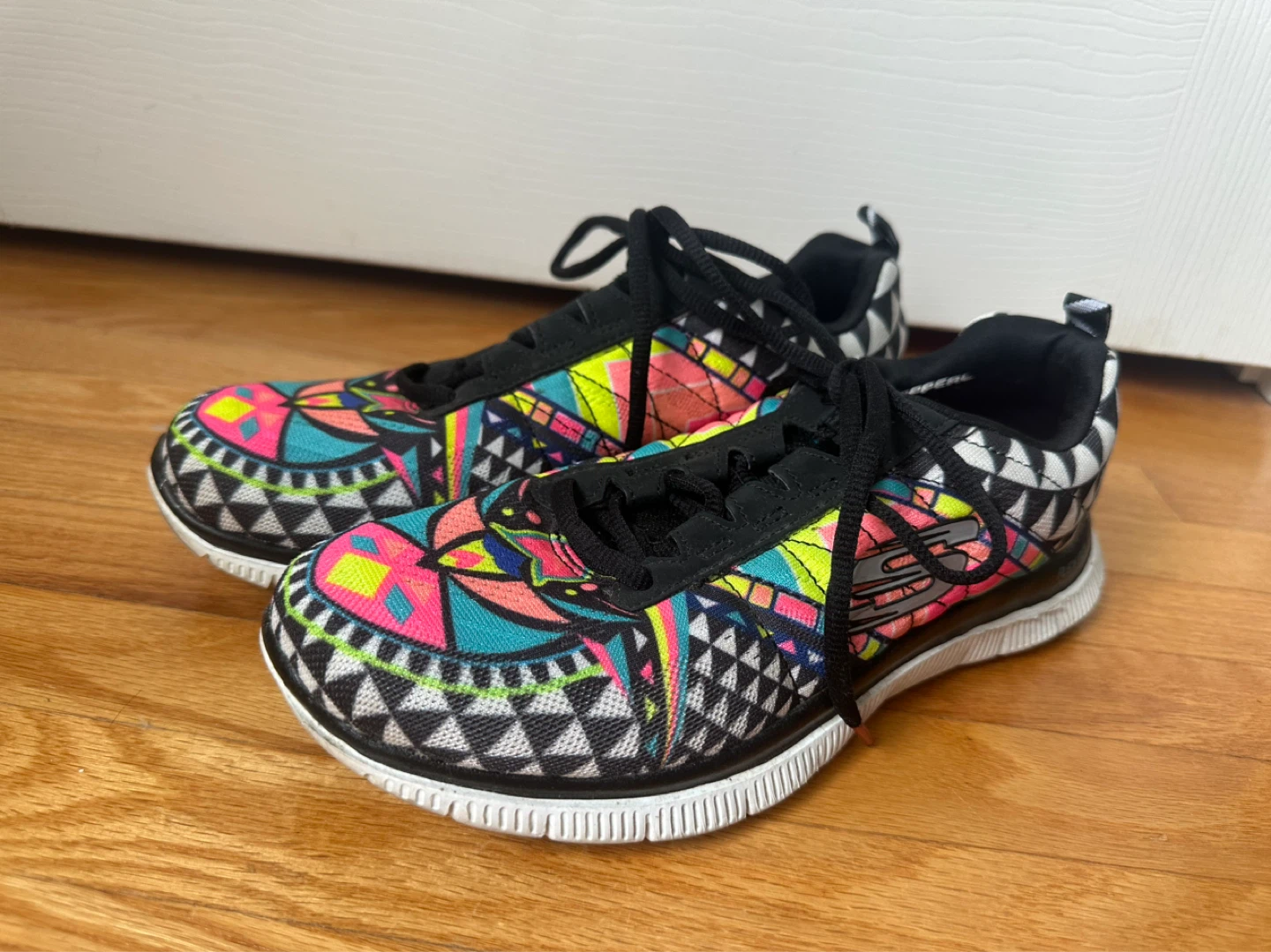 Skechers Running Shoes-Size 7.5