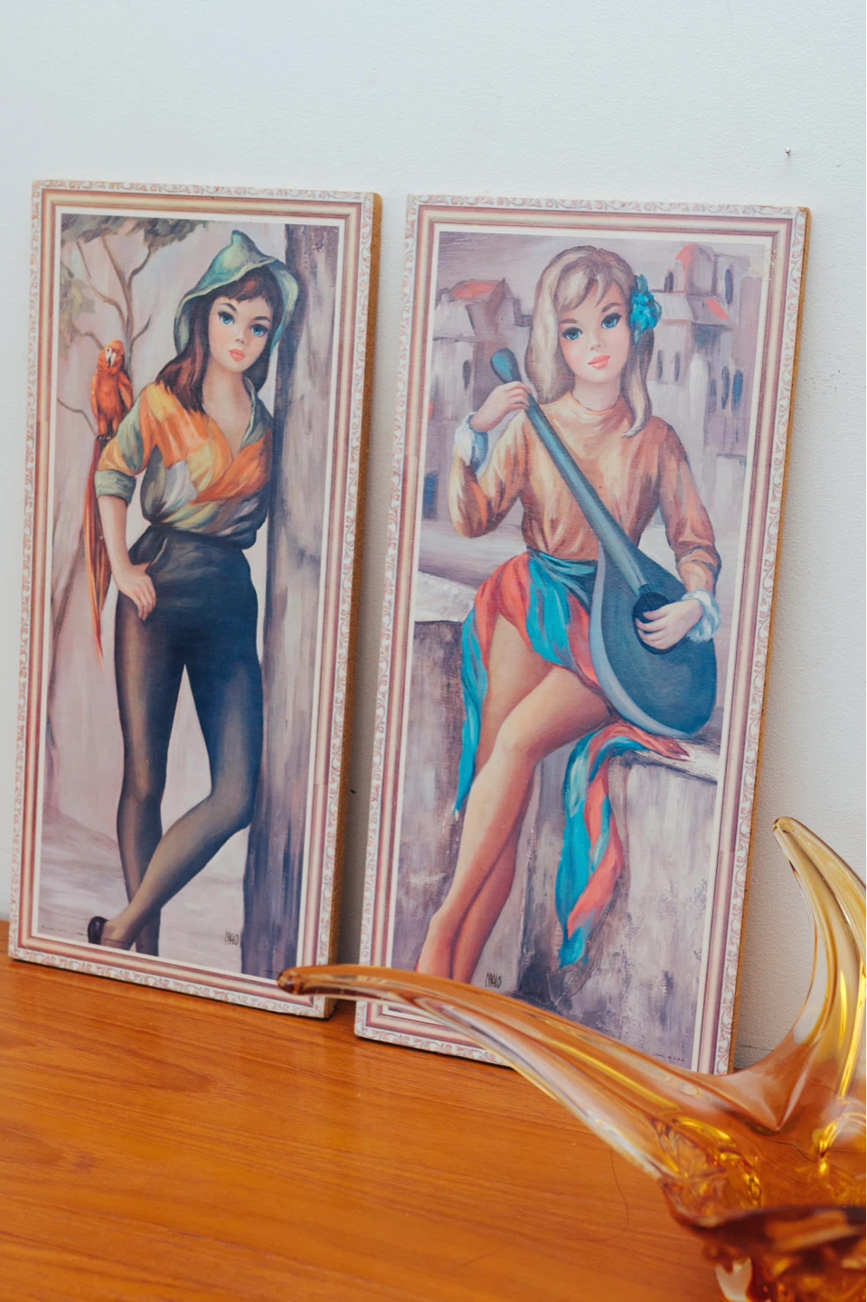 1960s Big-Eyed Girl Wall Plaques (Pair) | MidCentury Lithographs - photo 2