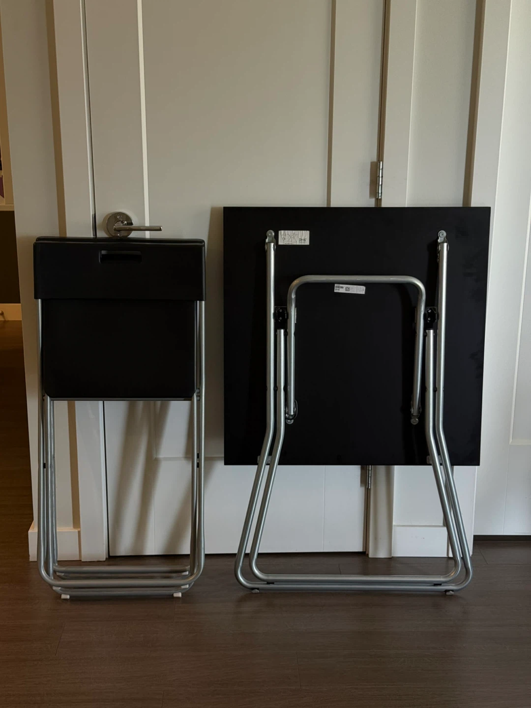 GUNDË Folding Table and 2 Chairs Set - photo 2