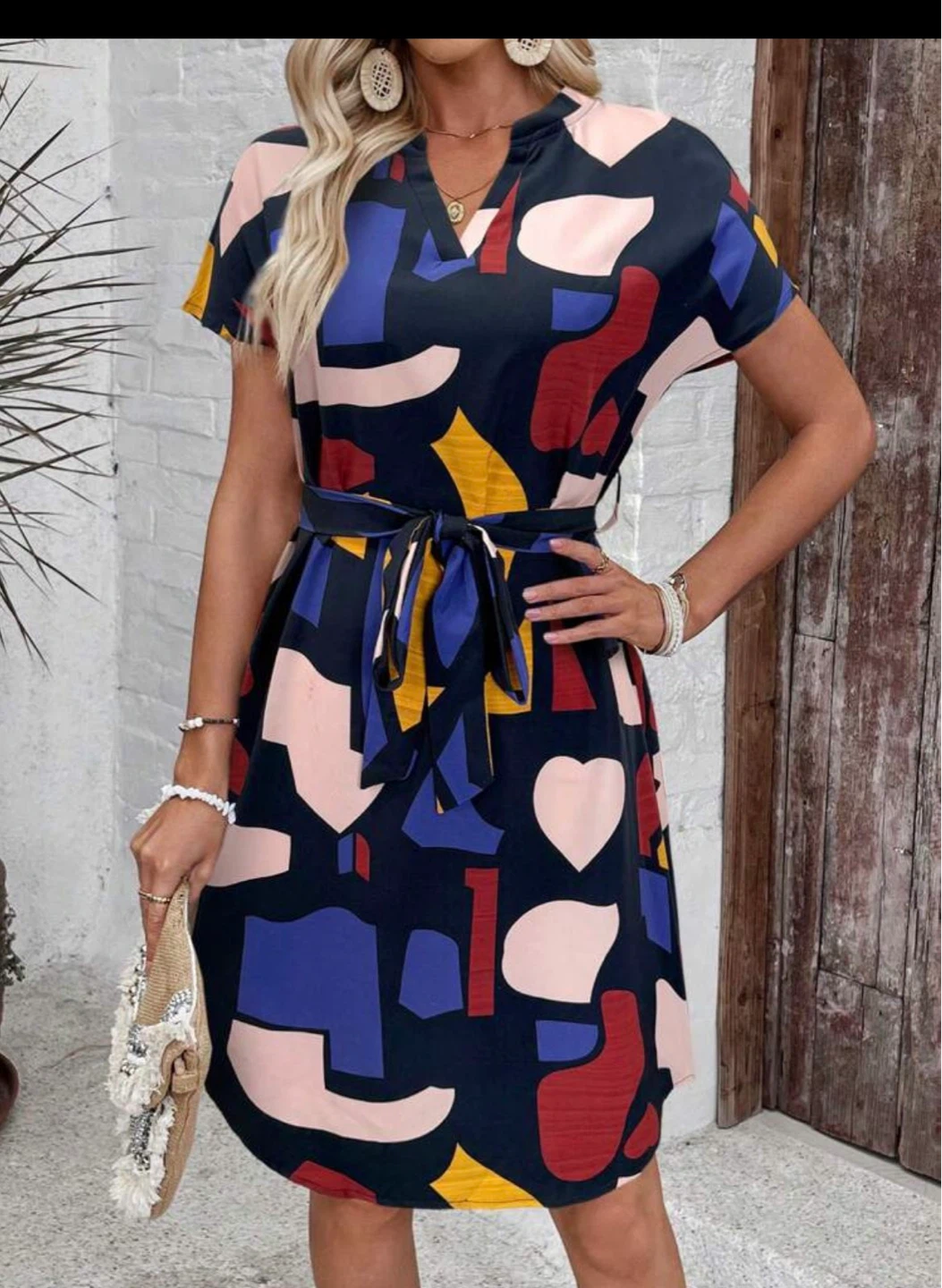 Women's Short Sleeve Abstract Print Dress with Belt
