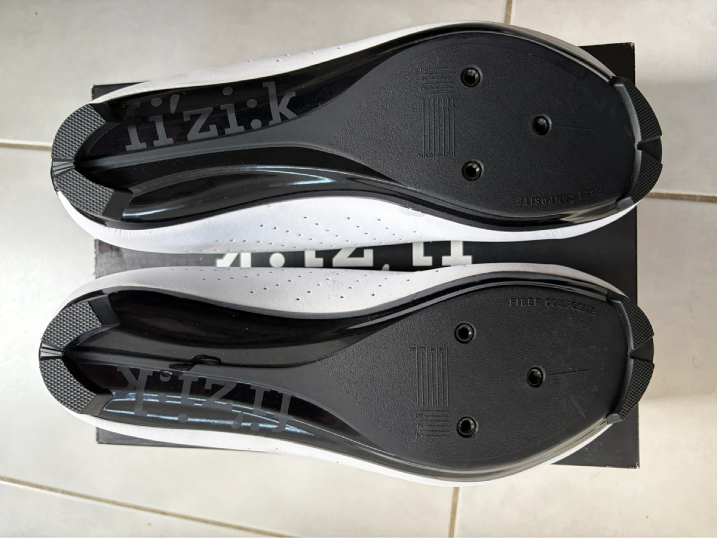 BRAND NEW Fi’zi:k Tempo Overcurve R5 cycling shoes - EU 43 - photo 4