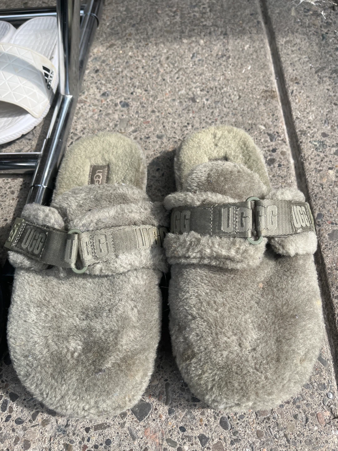 UGG Faux Fur Slippers - Green