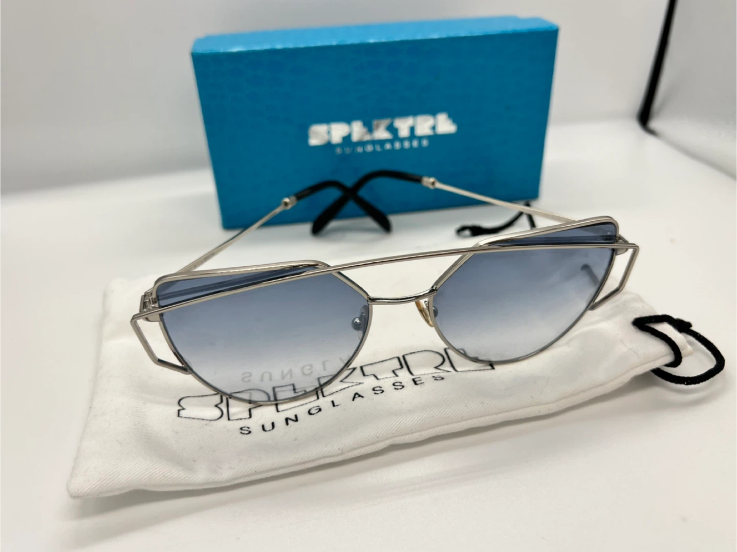 SPEKTREL Sunglasses - photo 3