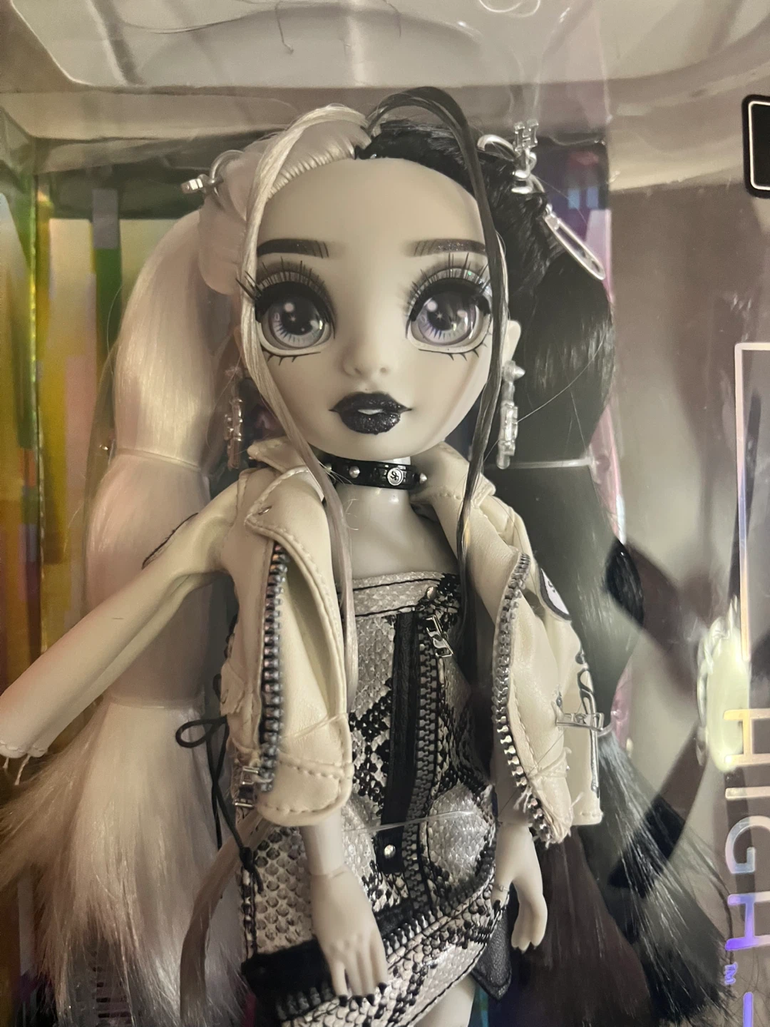Rainbow High/Shadow High Doll Nicole Grayson NIB - photo 2