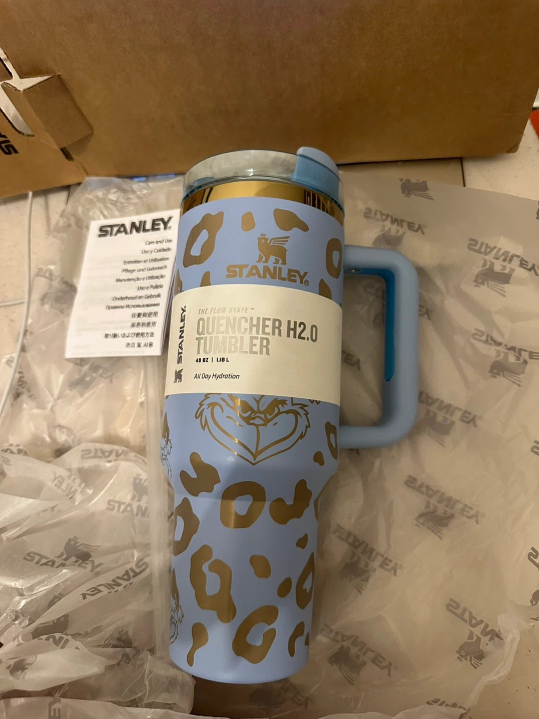 STANLEY QUENCHER H2.0 40oz - Blue & Gold Grinch - photo 2