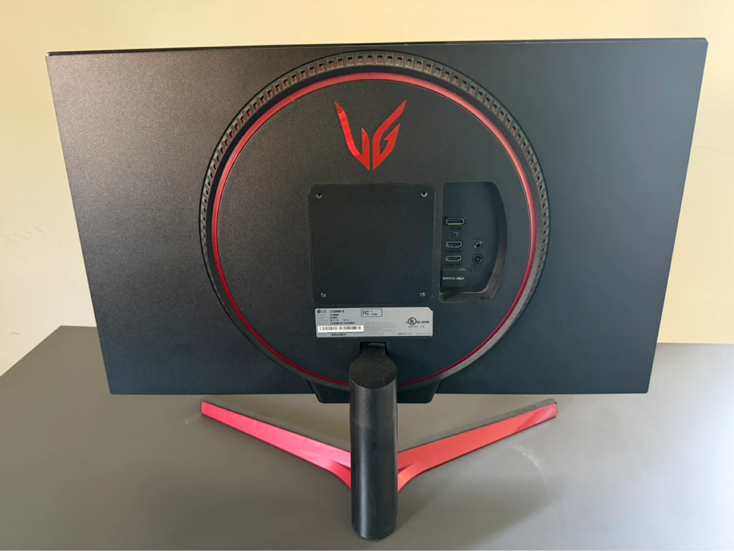 LG UltraGear Gaming Monitor - photo 3