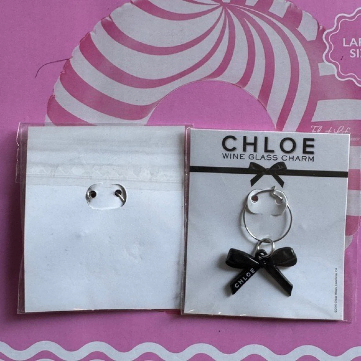 Chloe Wine Glass Charm Black Bow - photo 5