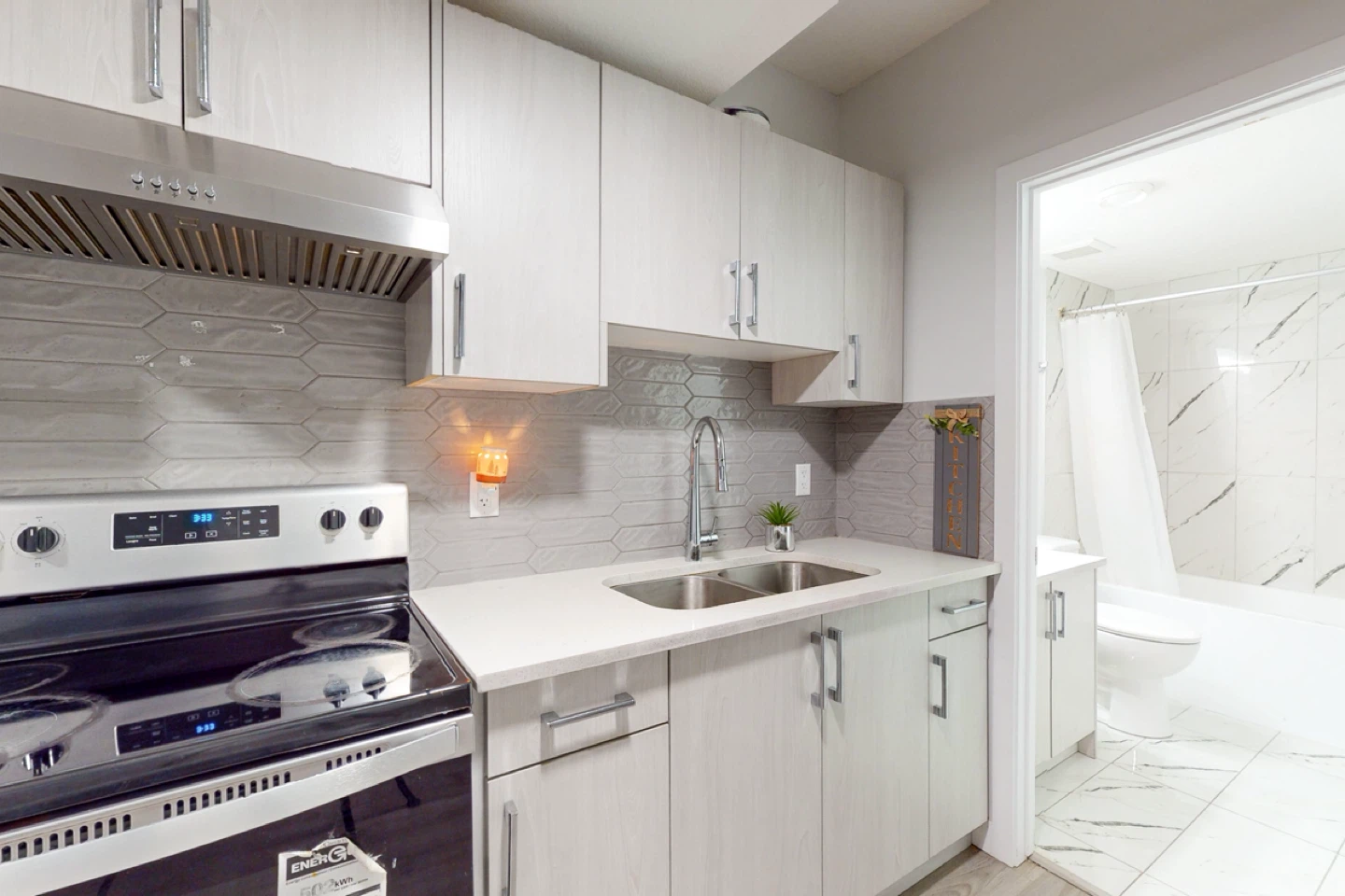 1 BR Legal Basement Suite in SW Chappelle- First 2 weeks free - photo 2