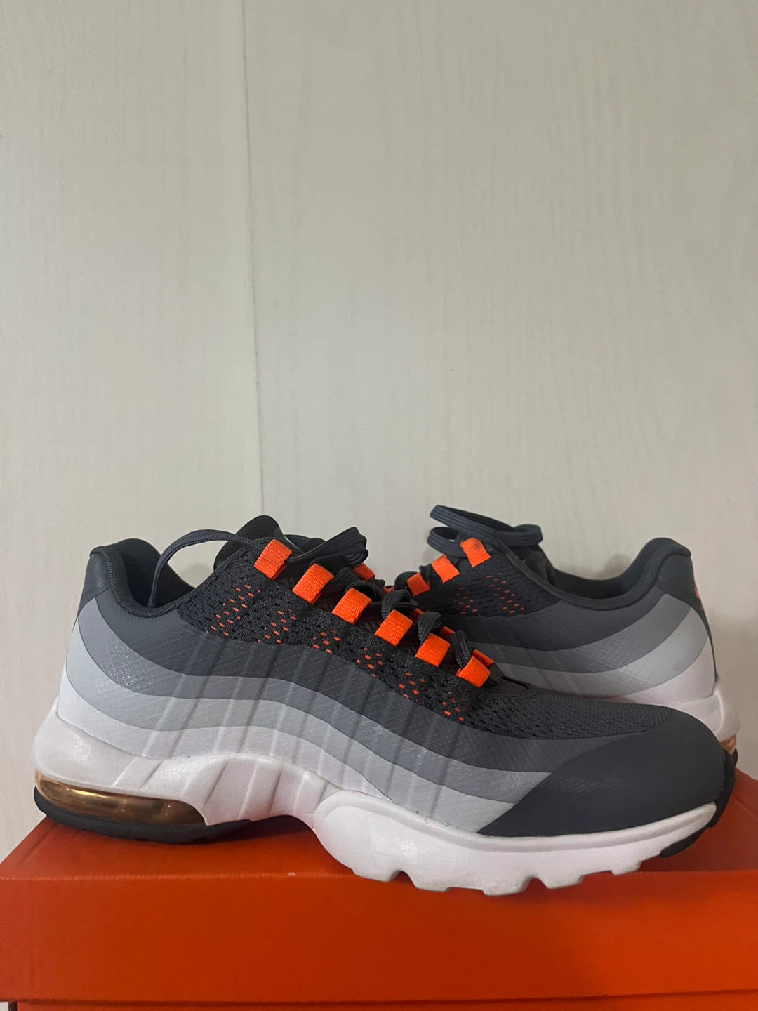 Nike Air Max 95 Grey Orange Athletic Shoes