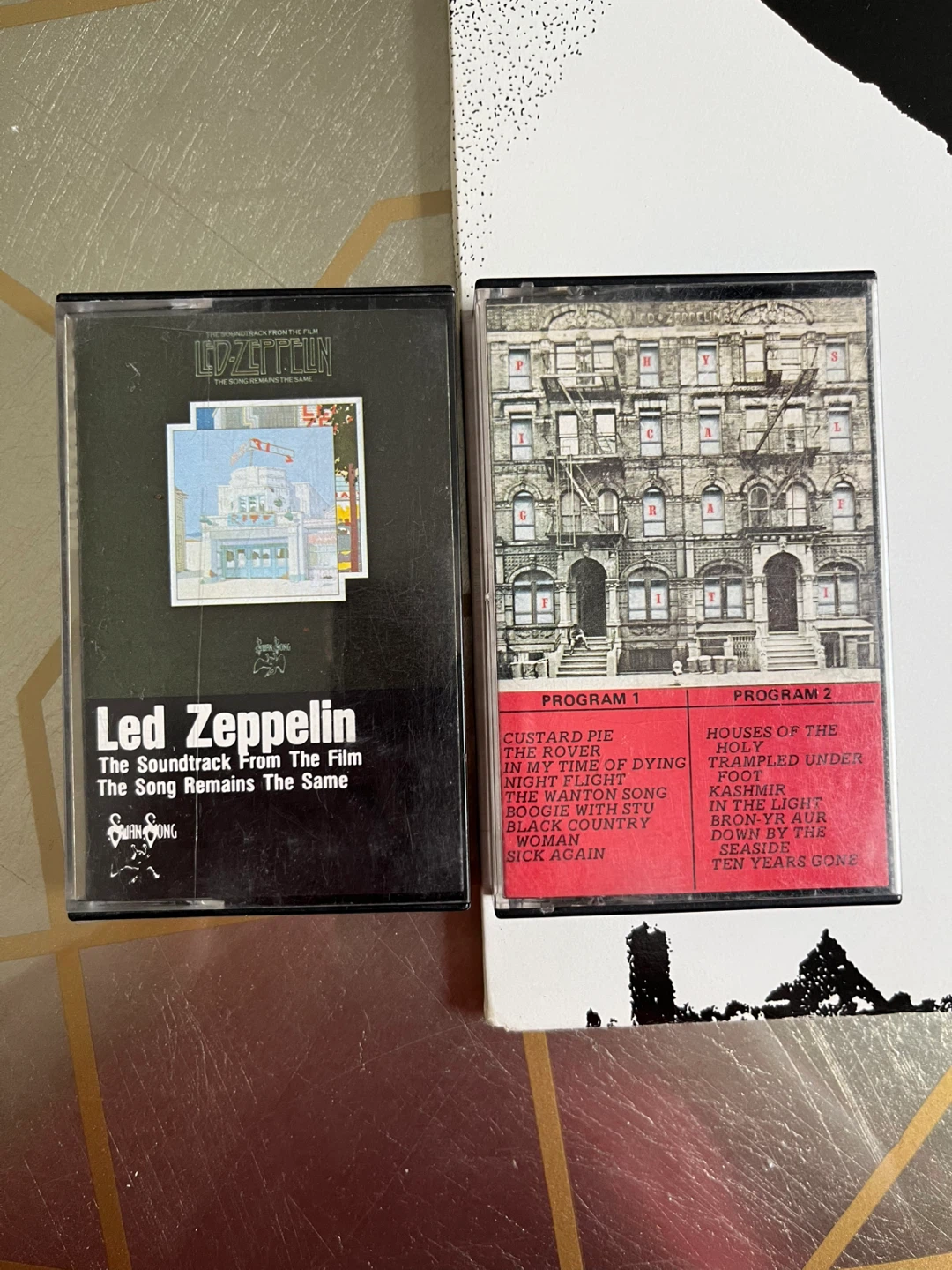 Led Zeppelin II Vinyl Records & Cassette Bundle - photo 4