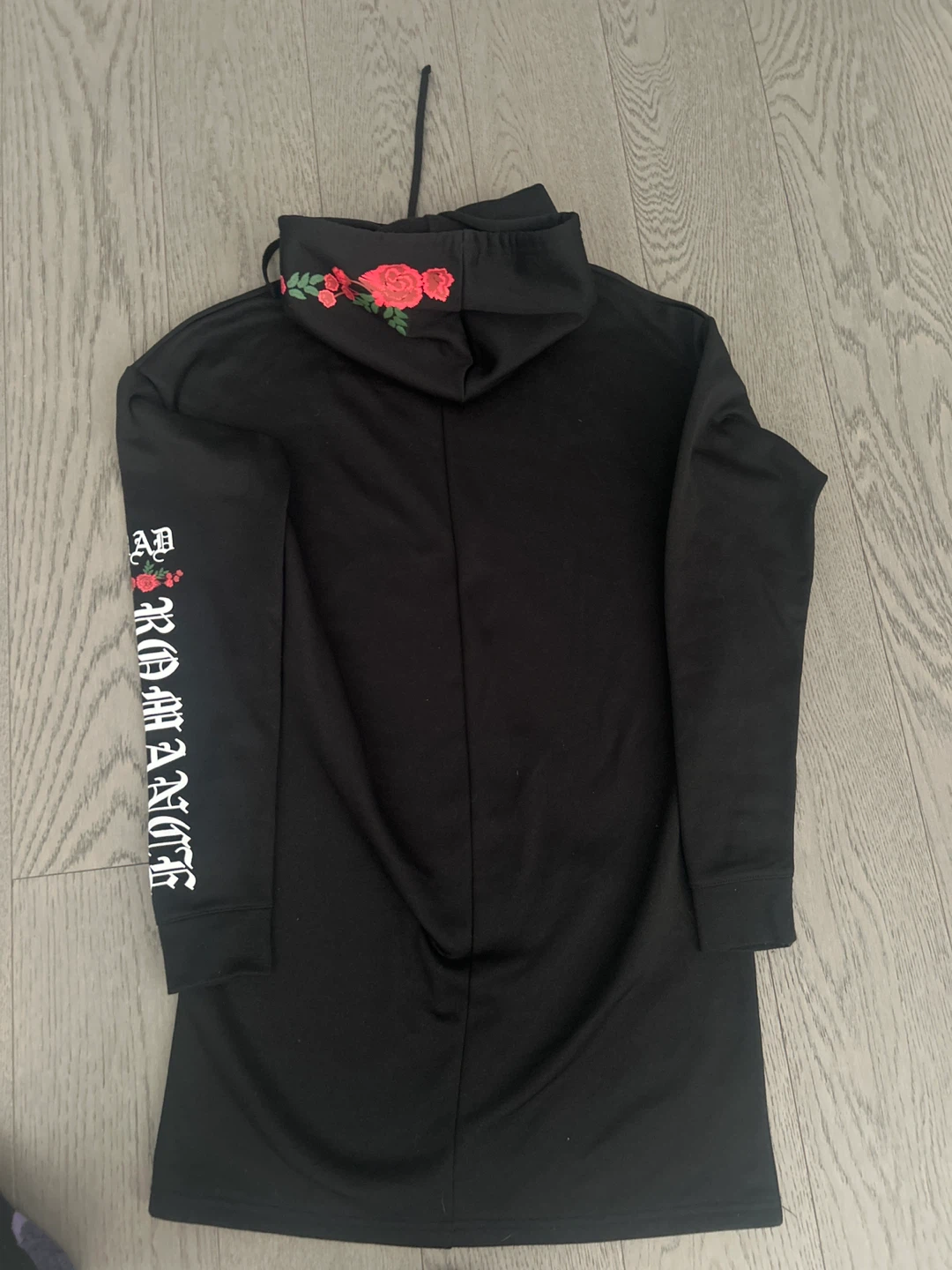 Ardene Black Hoodie Dress with Rose Embroidery - photo 3