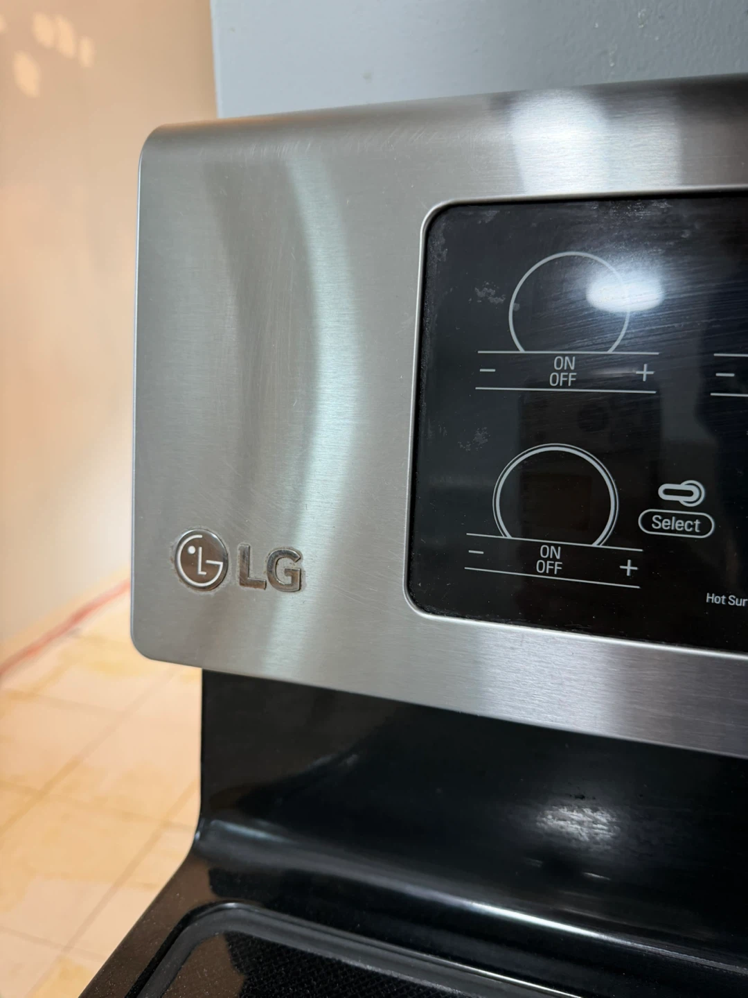LG Stainless Steel Electric Range and Oven - NEED GONE ASAP - photo 5