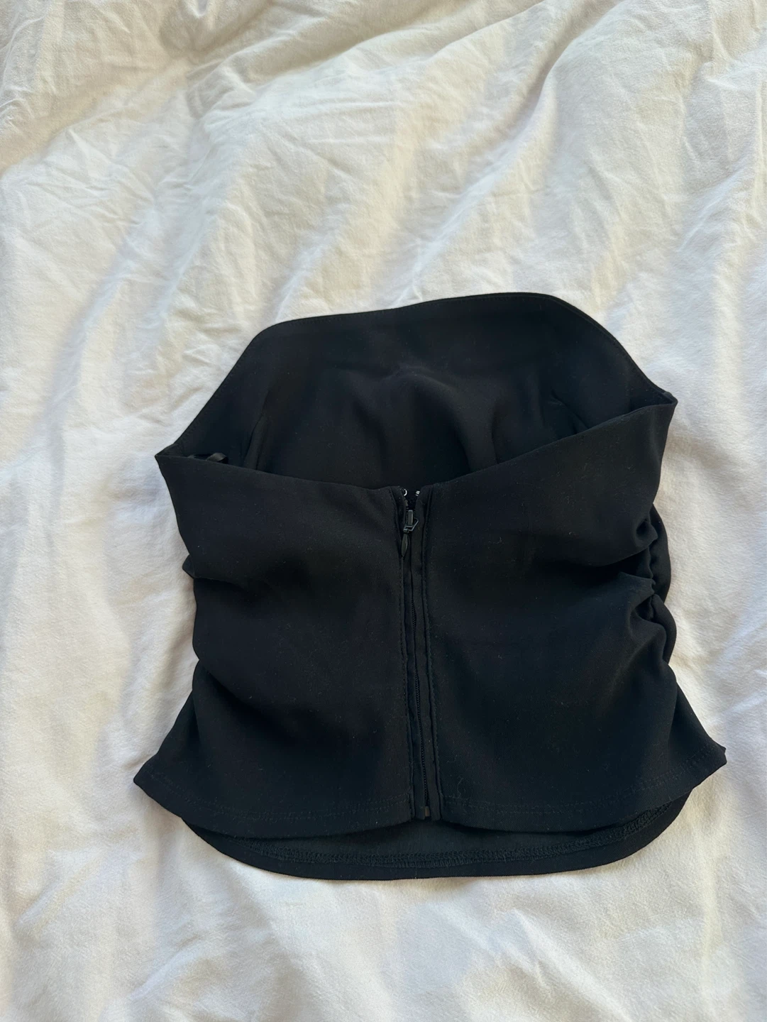 Black Strapless Ruched Tube Top - photo 2