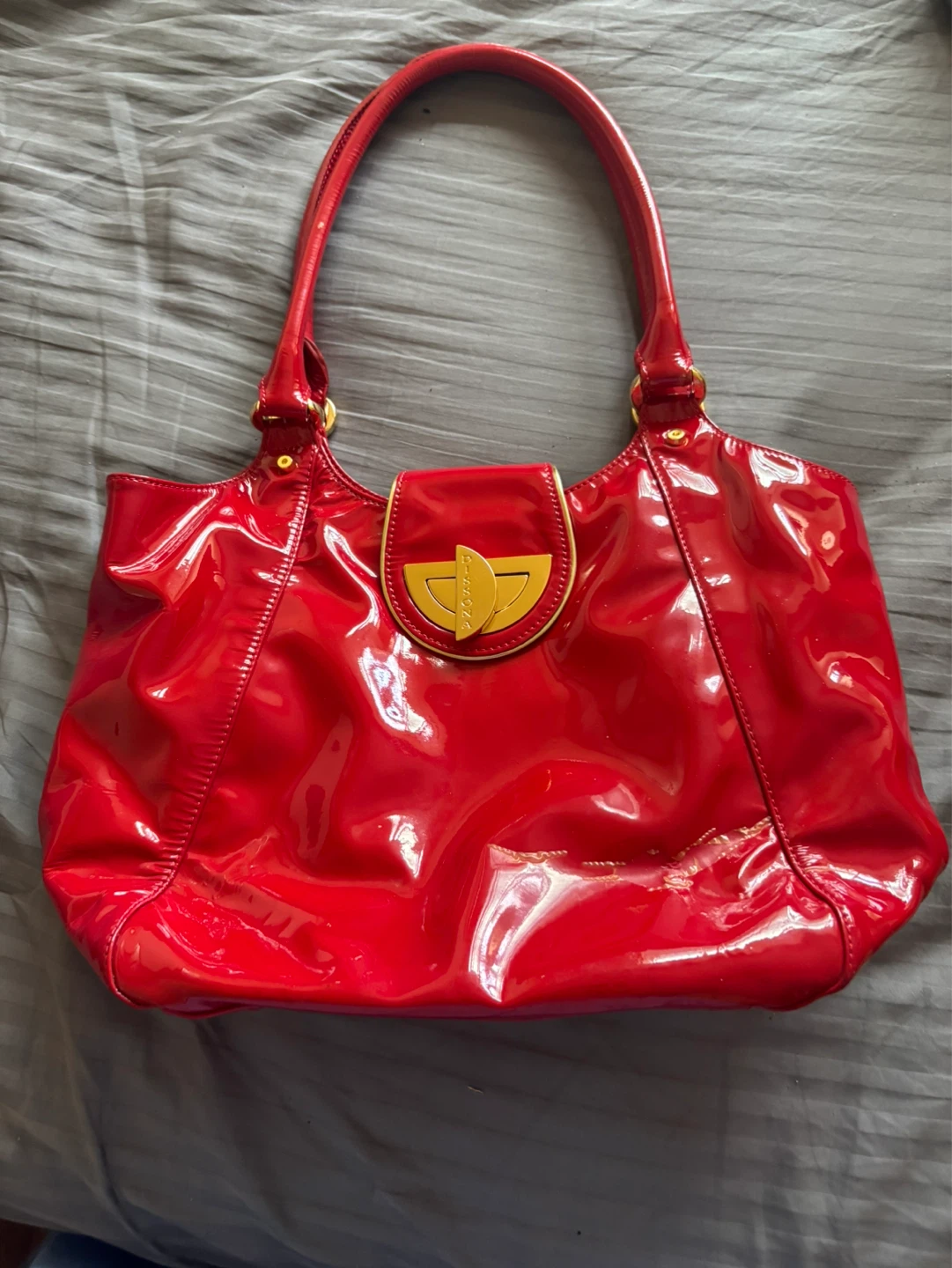 Dissona Red Patent leather Handbag - photo 2