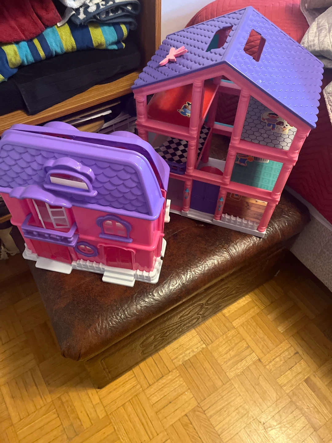 Foldable Dollhouse Playset