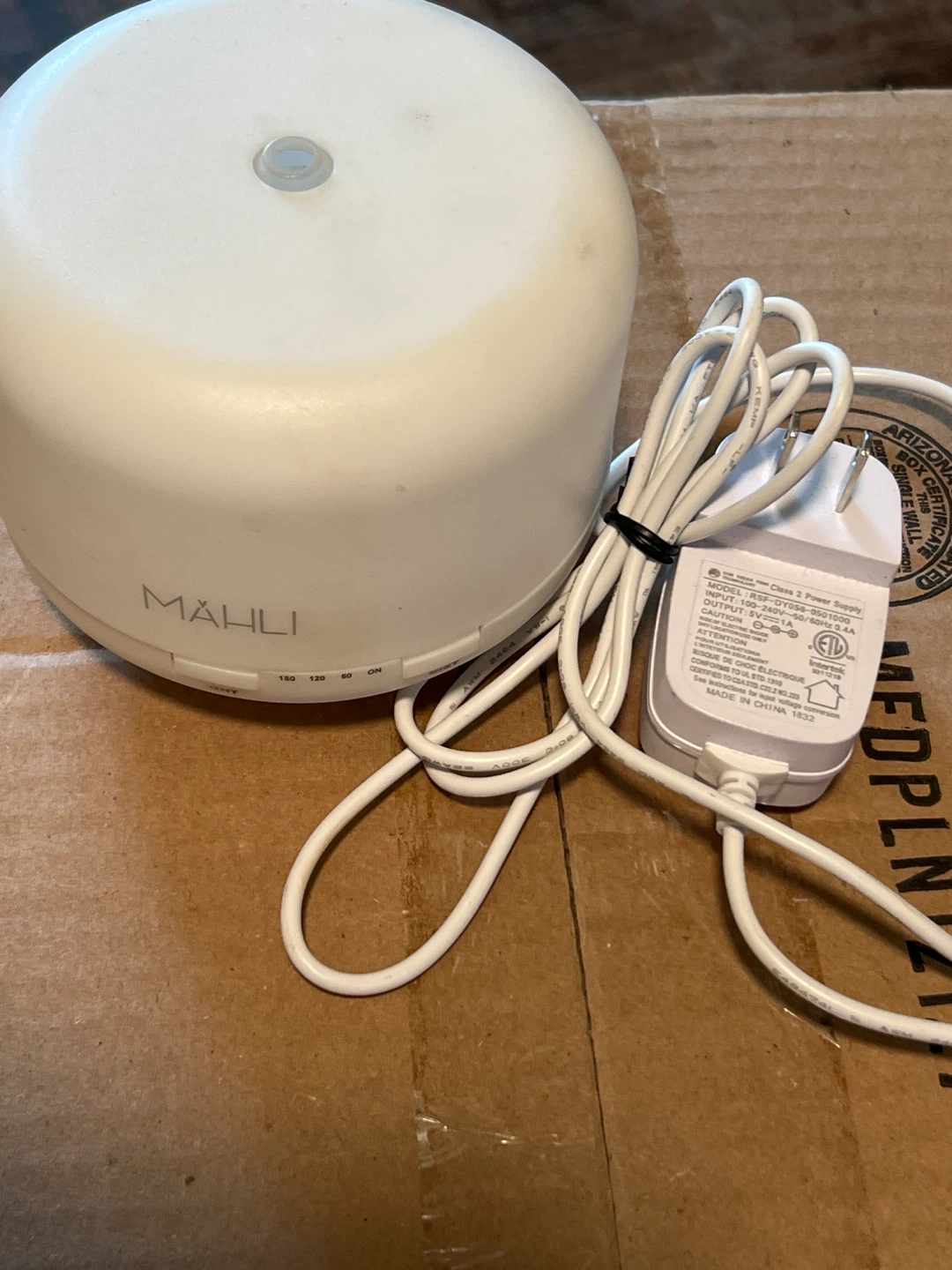Mahli White Aroma Diffuser with Power Adapter