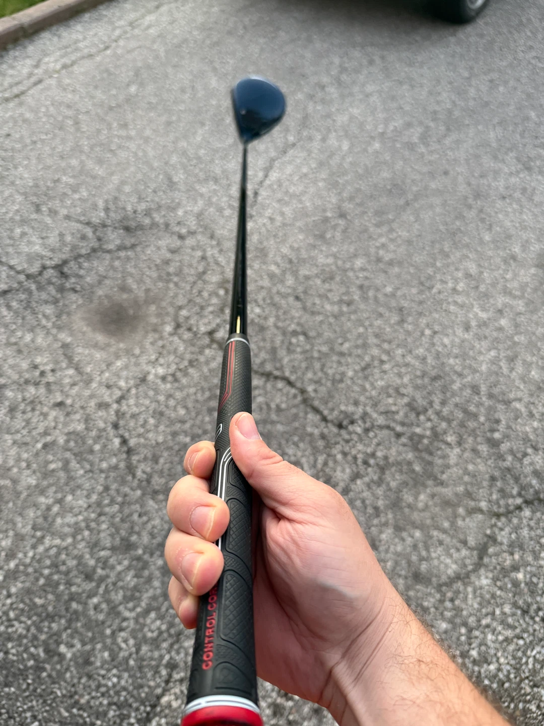 Cobra KING LTDx LS 10.5° Driver - photo 4