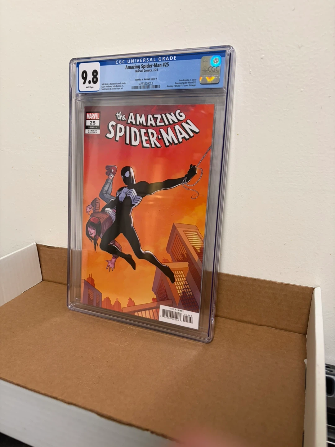 Amazing Spider-Man #25 CGC 9.8 Variant Cover