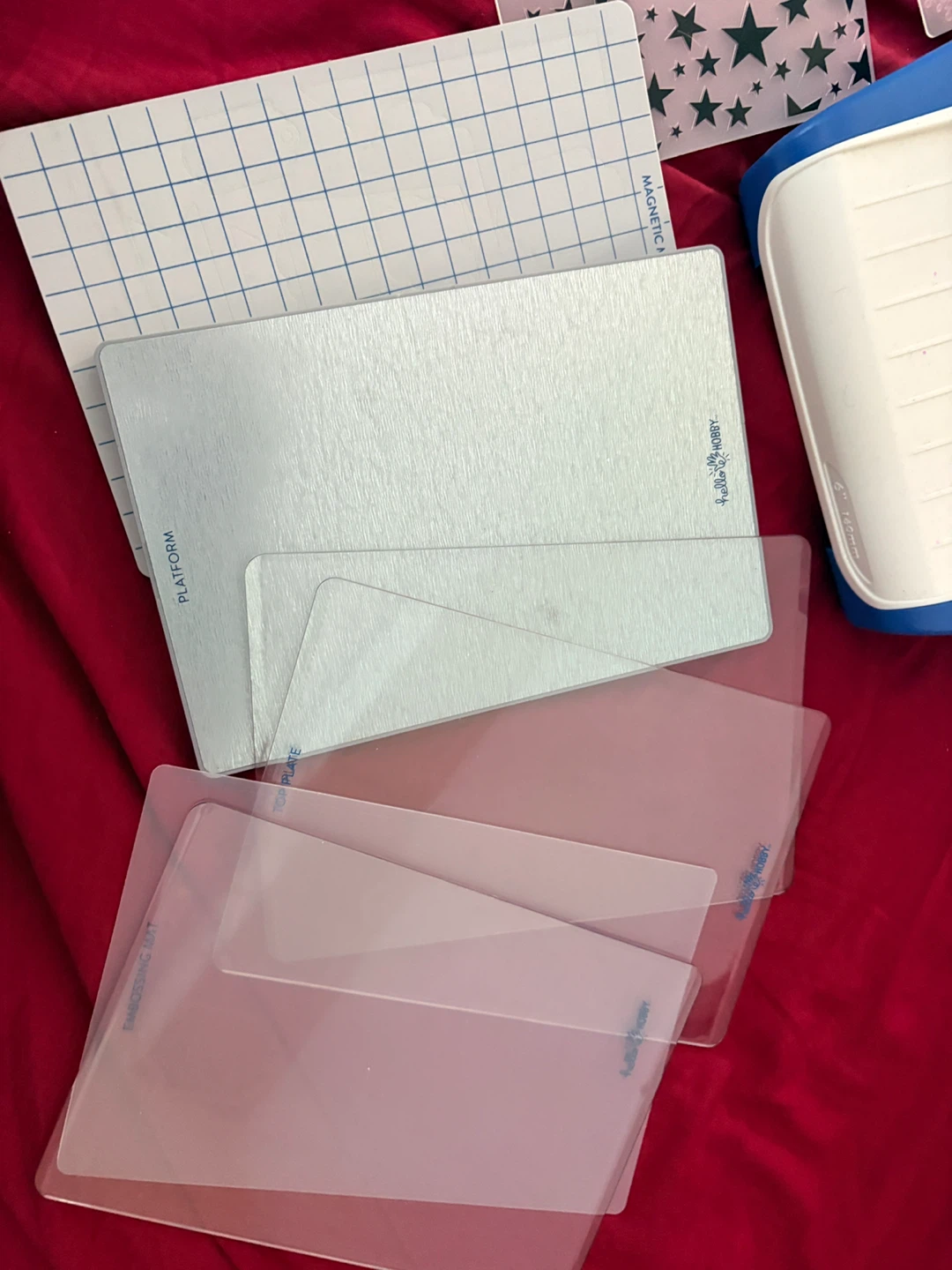 Hello Hobby Die Cutting Machine with Embossing Folders and Dies - photo 5