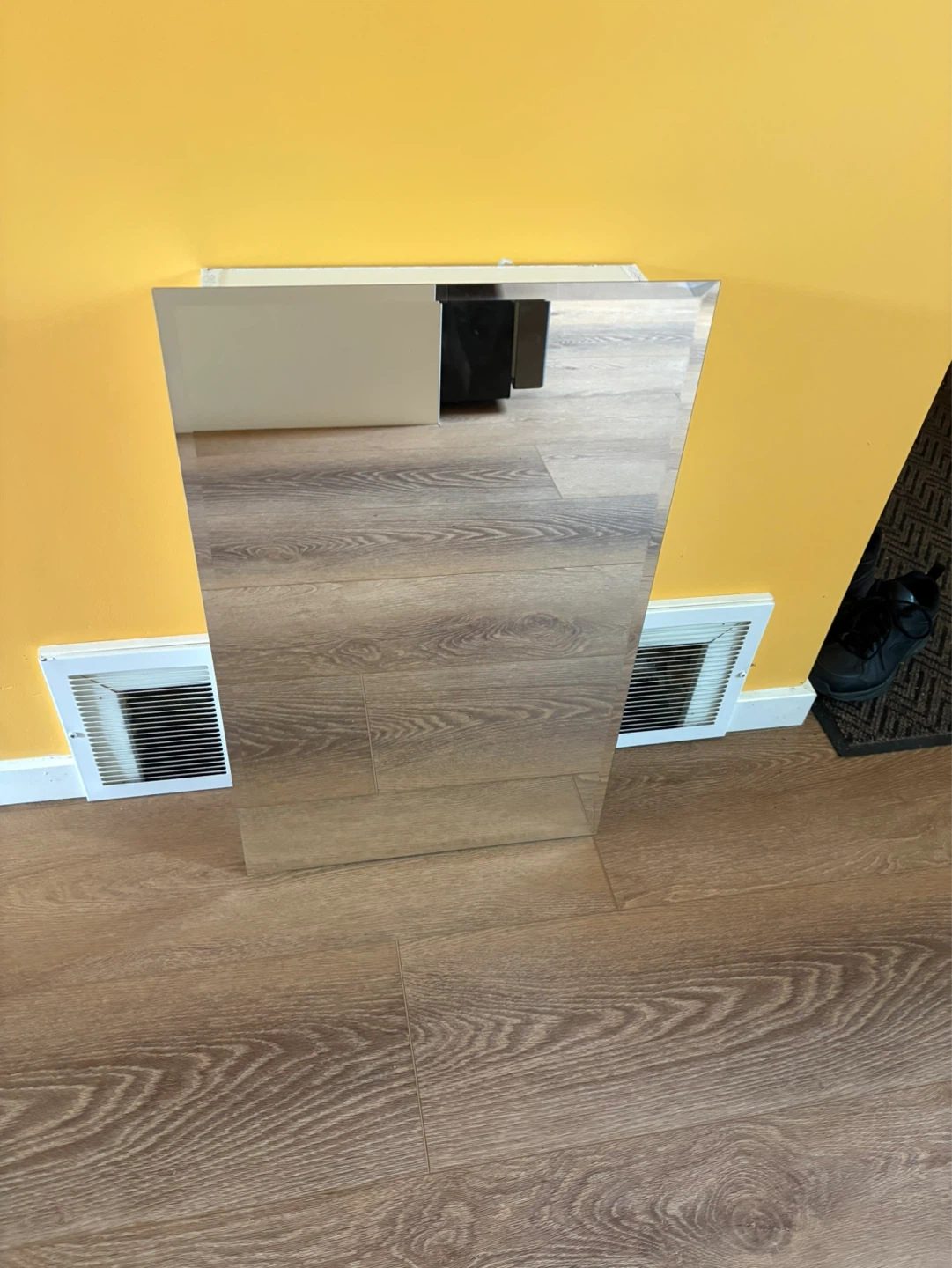 White Medicine Cabinet with Mirror - photo 5