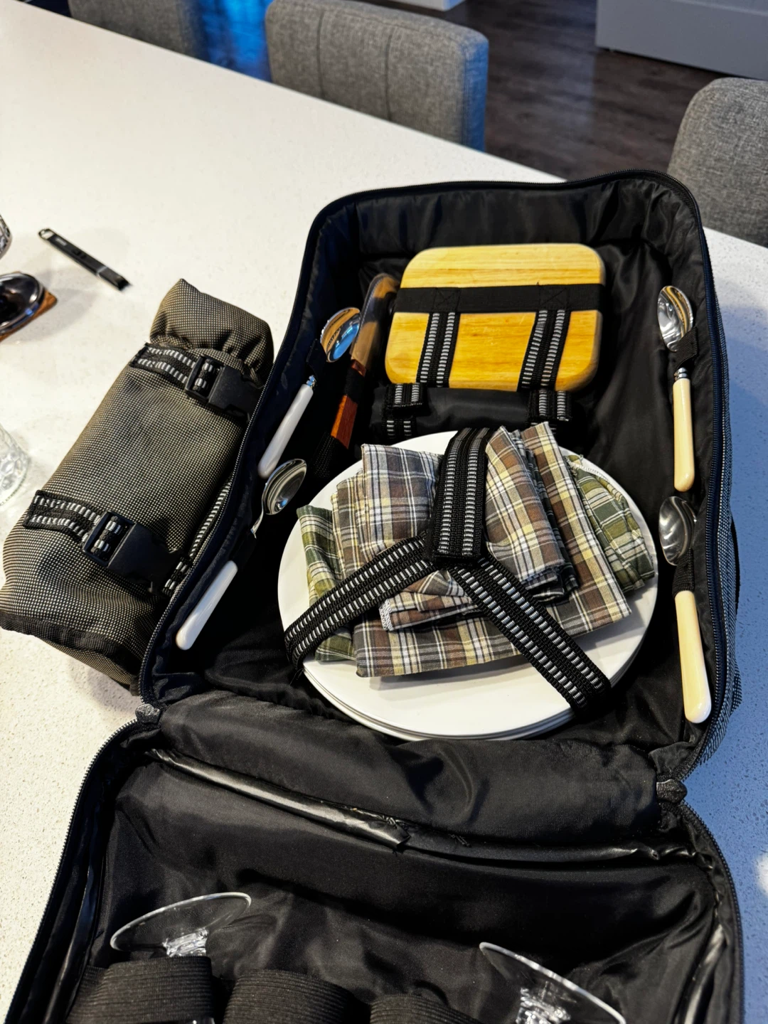 Cuisena Picnic Backpack Set - photo 3