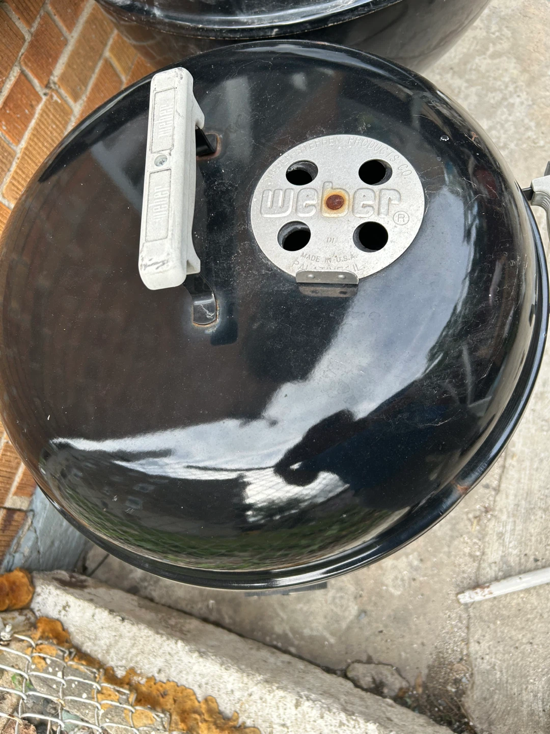 Weber Kettle Charcoal Grill - photo 3