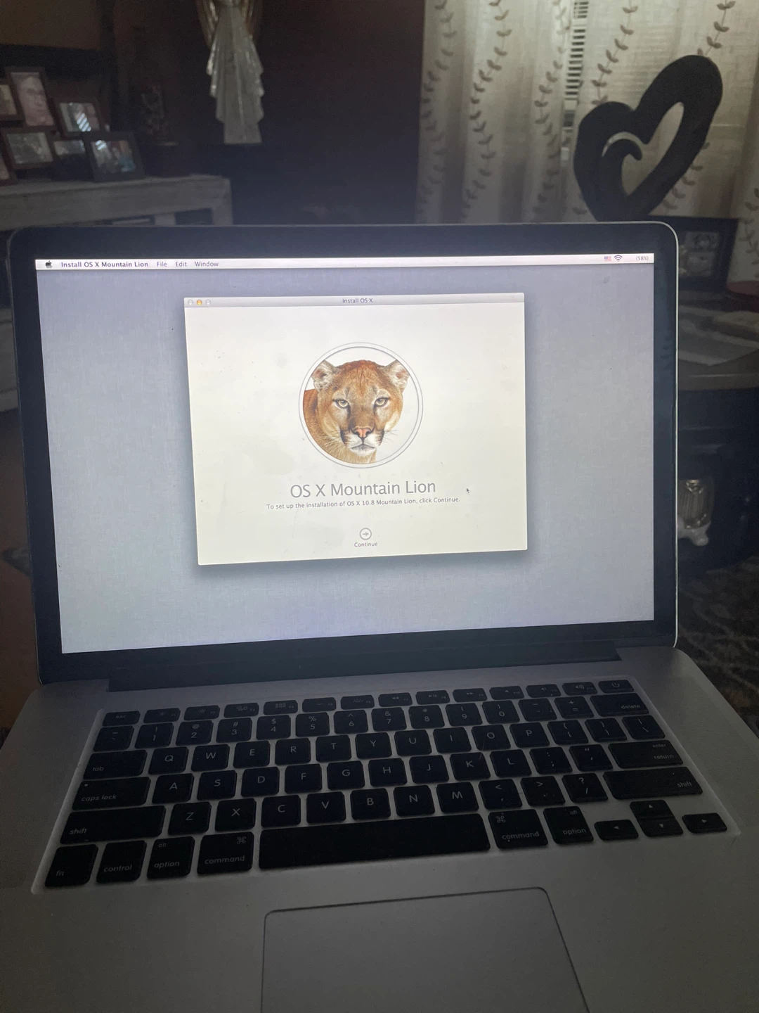 Apple MacBook Pro Laptop A1398