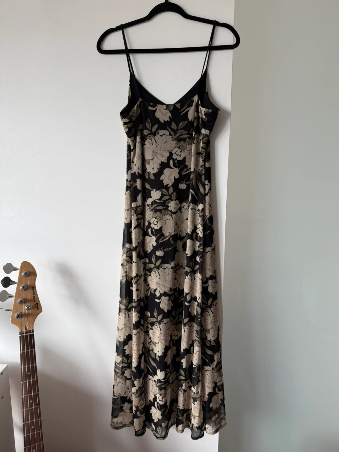 Urban Outfitters Maxi Dress | Size Medium - photo 4