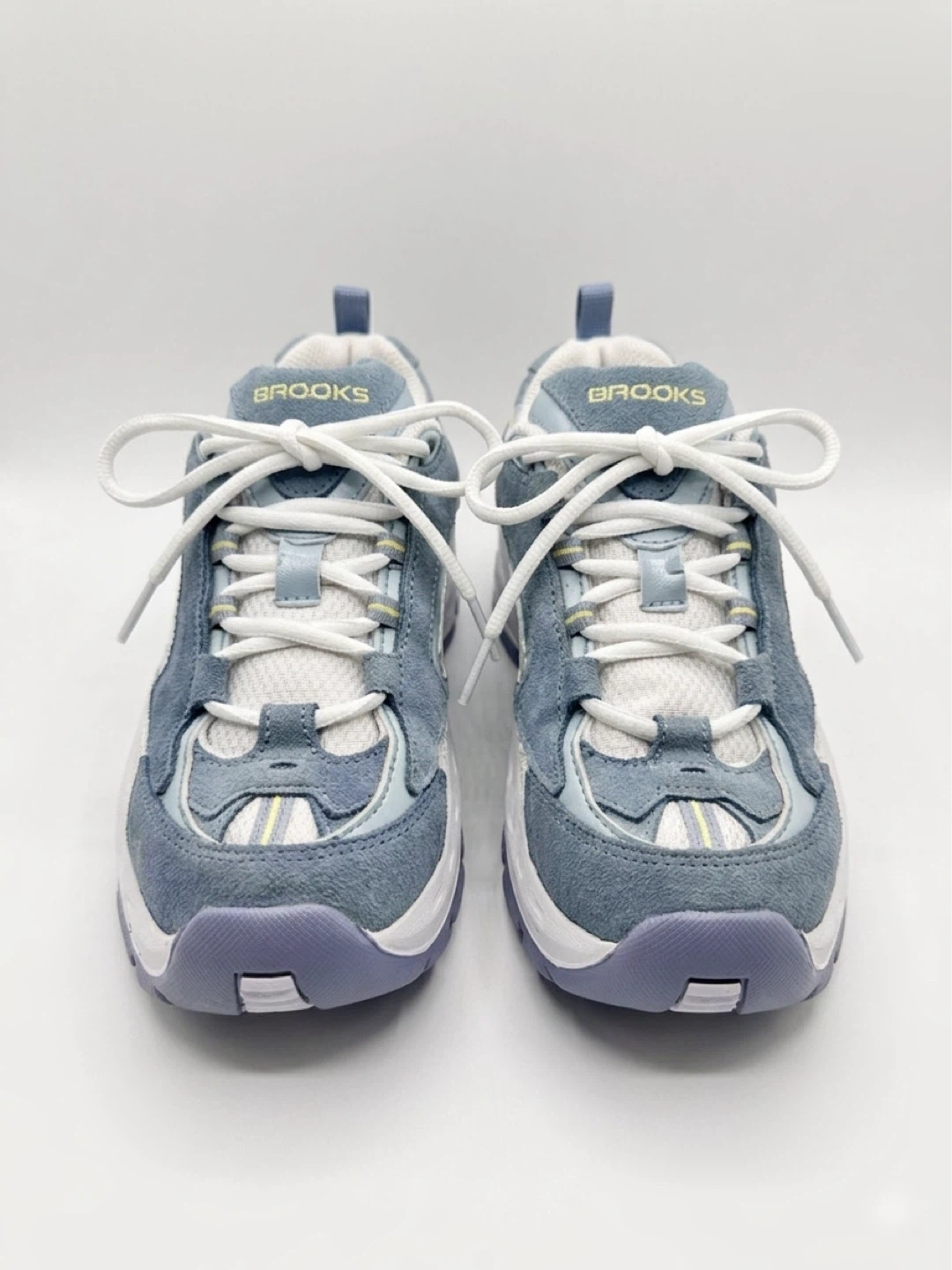 Brooks women’s Running Shoes - Blue/White