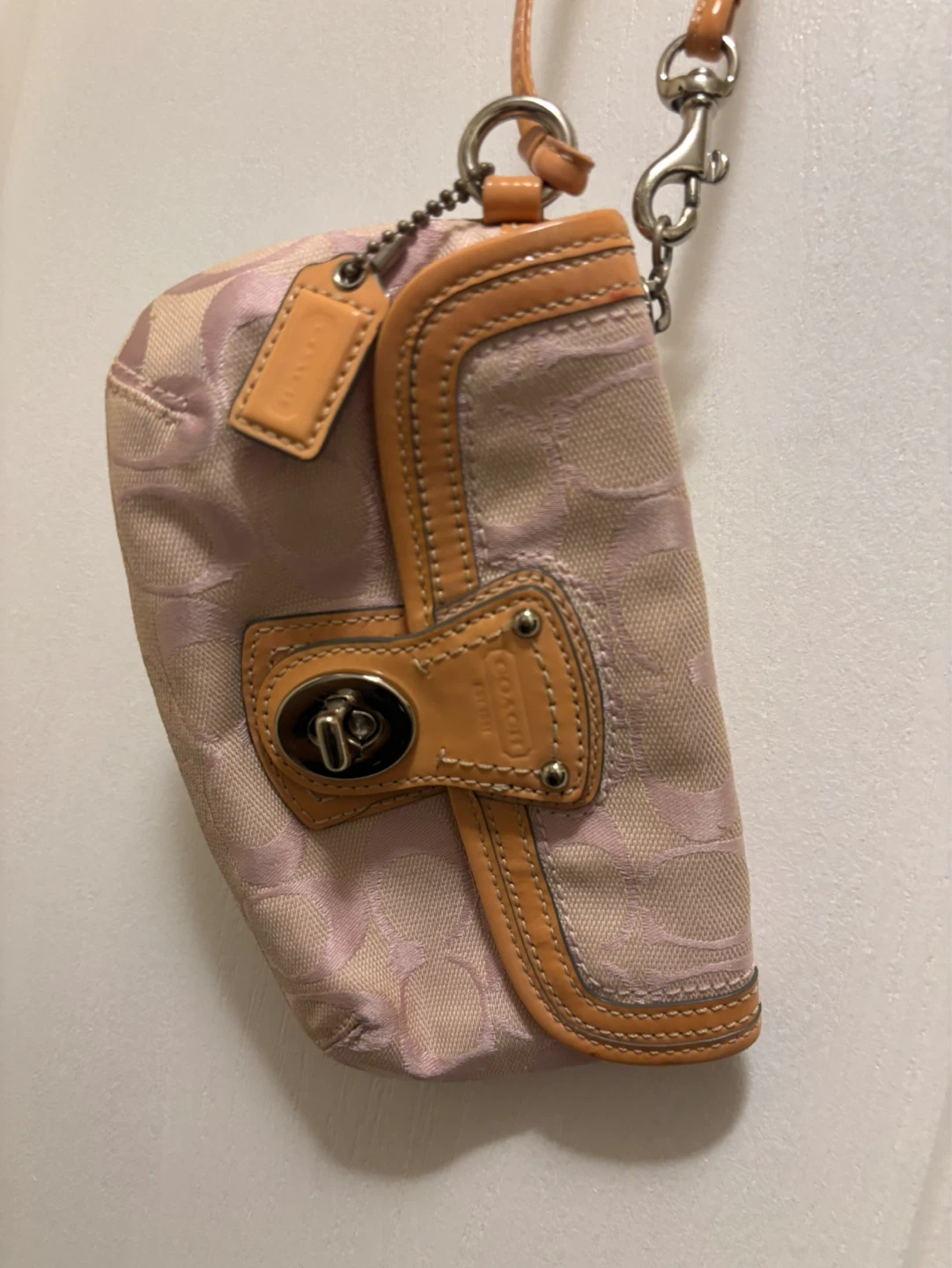 Coach Signature C Wristlet Pouch