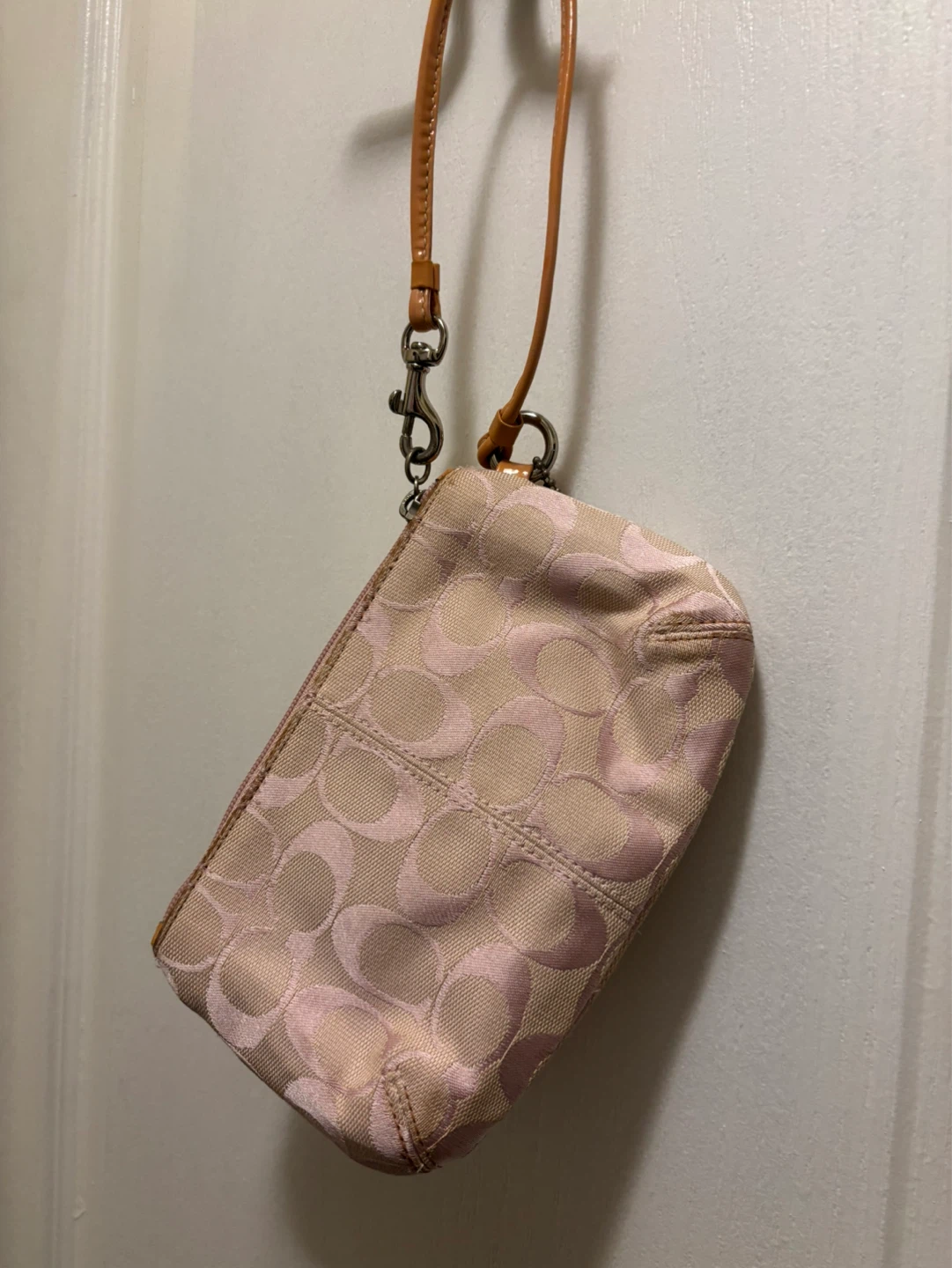 Coach Signature C Wristlet Pouch - photo 3