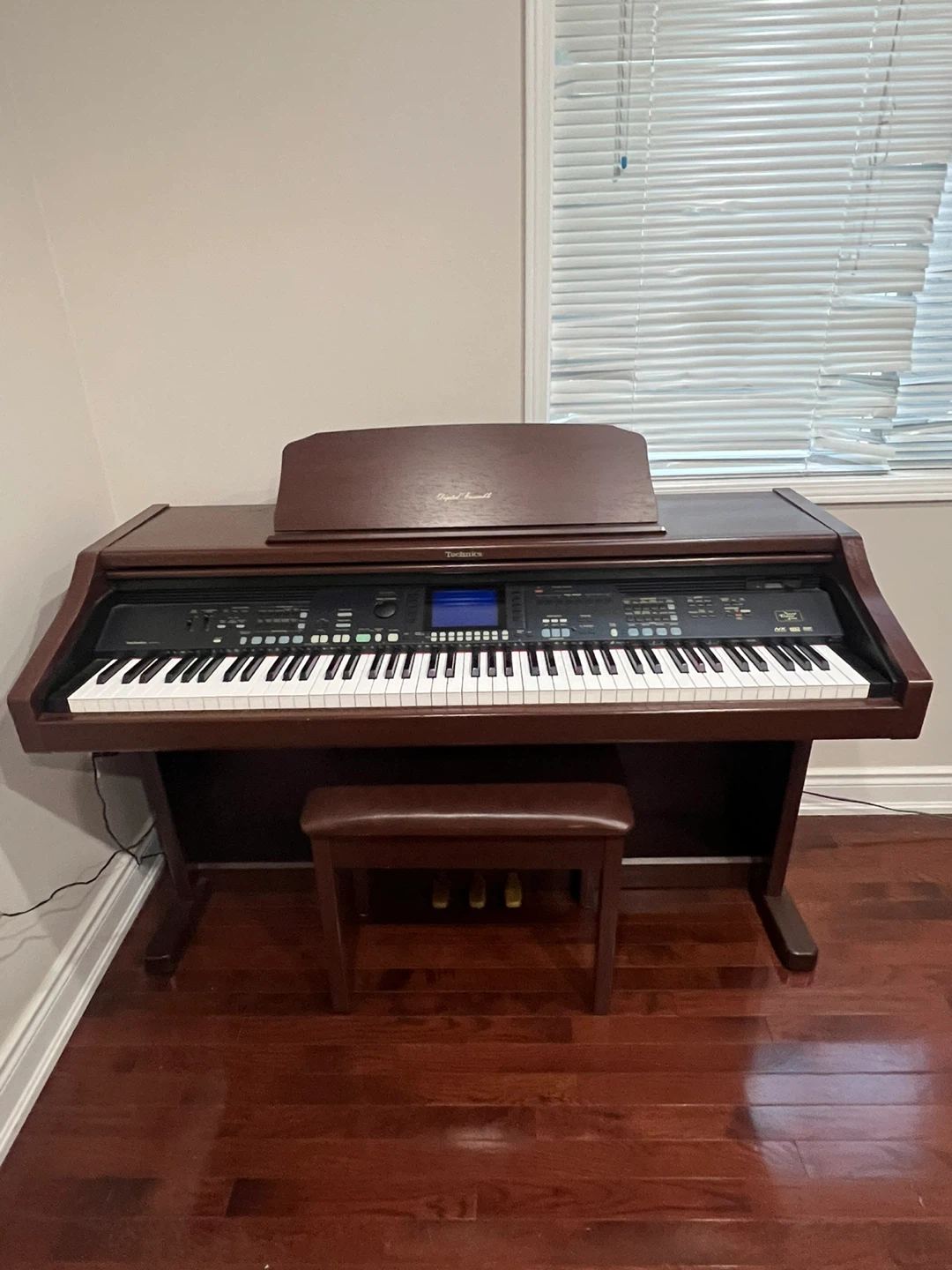 Technics Digital Ensemble Piano – Excellent Condition - photo 3