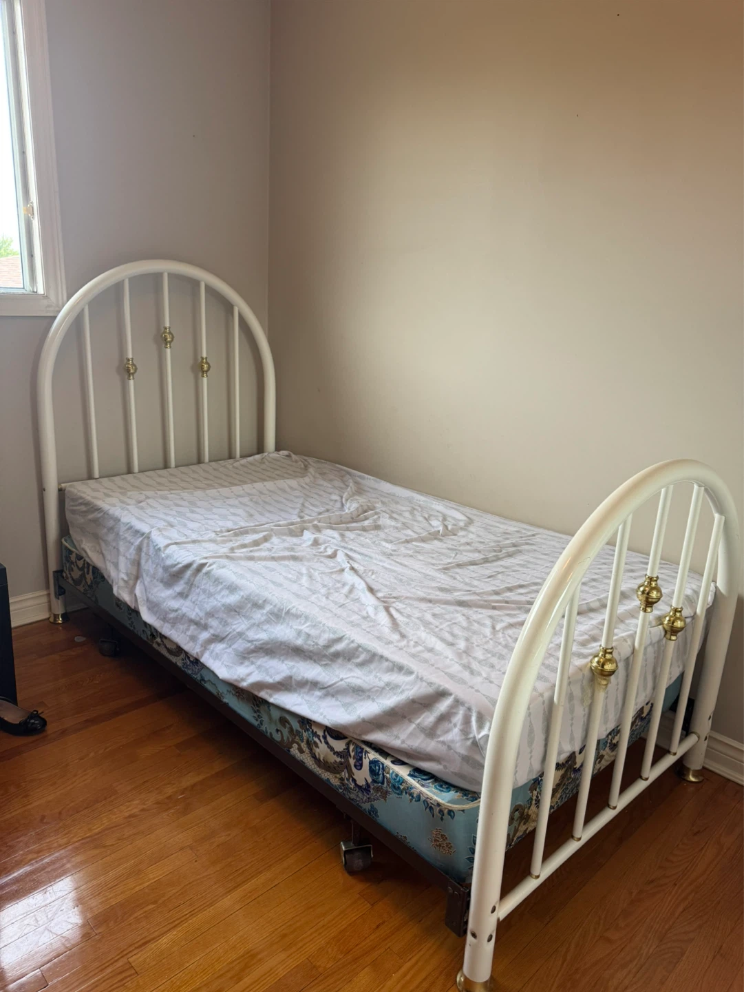 FREE Twin Bed Frame – Mattress NOT Included