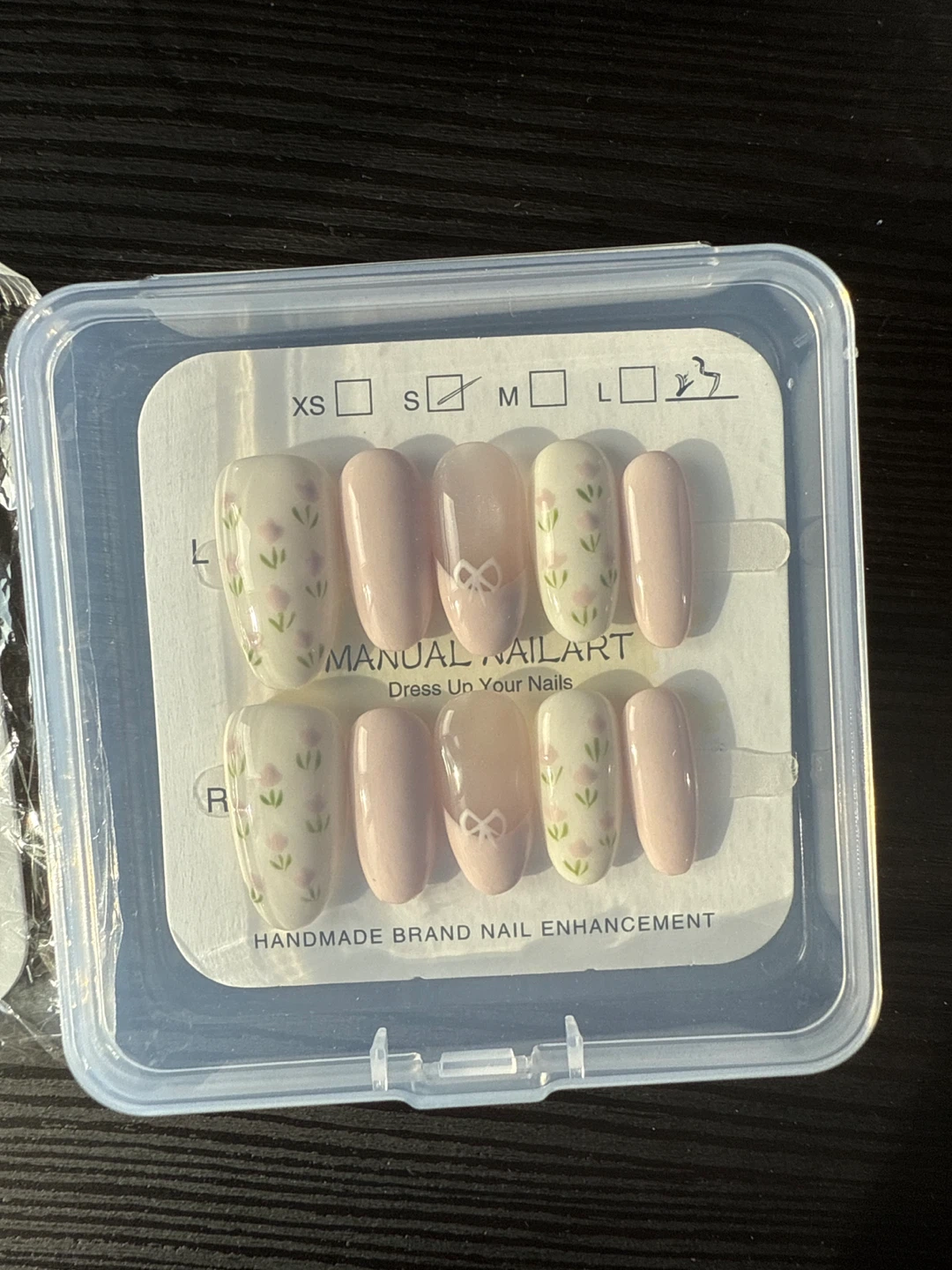 Brand New Press-On Nails Set - Cute Designs - photo 2