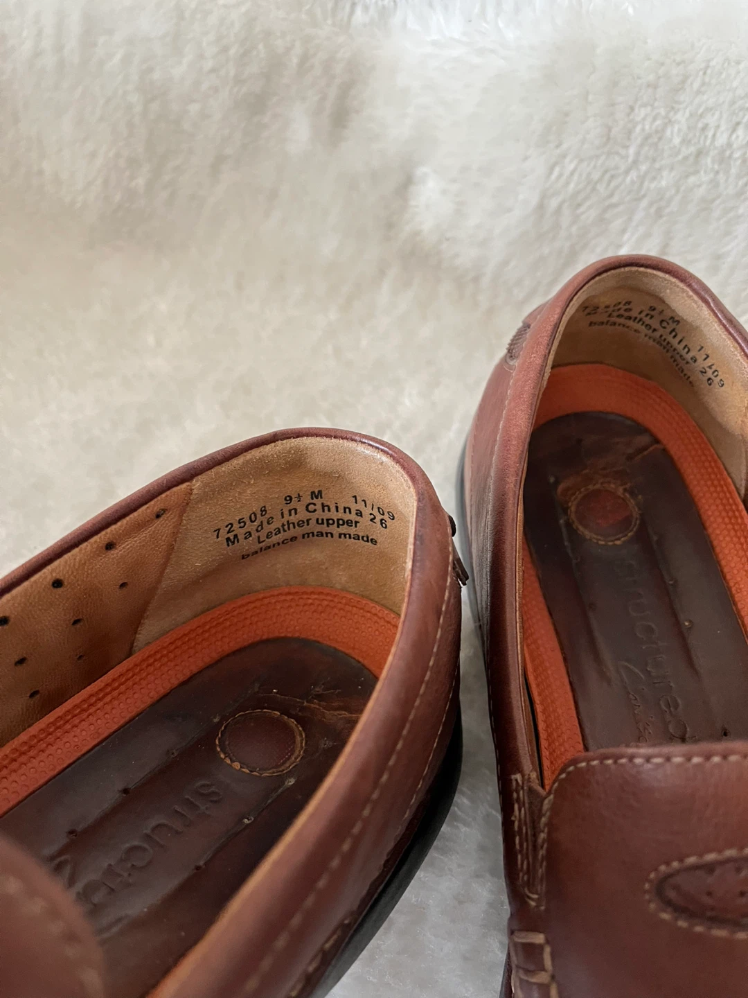 Clarks Structured Leather Loafers - photo 3