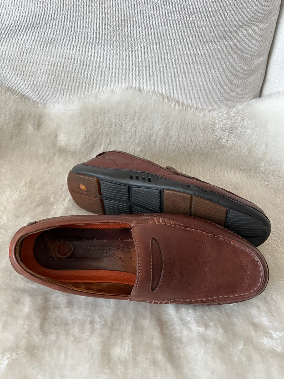 Clarks Structured Leather Loafers - photo 2