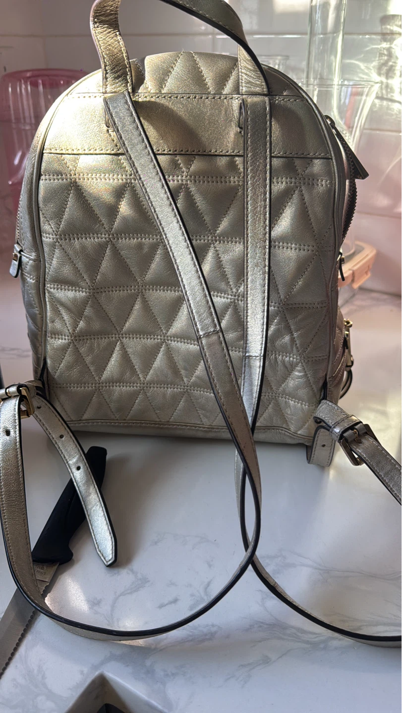 Michael Kors Quilted Backpack - Gold - photo 2