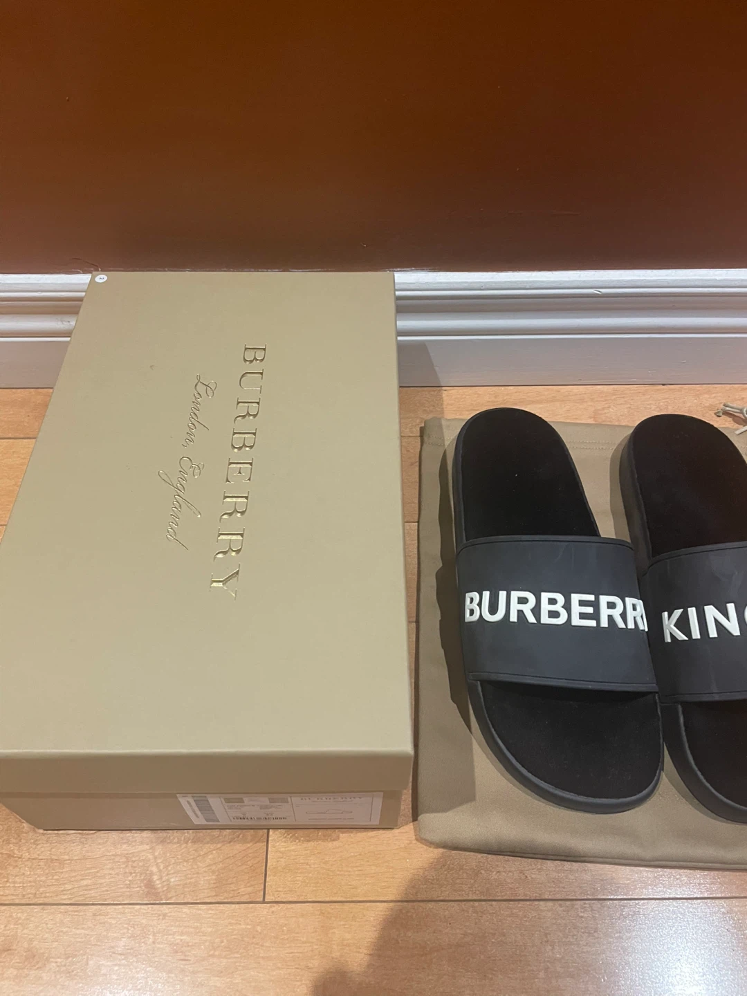 Burberry Rubber Slides - Size 9 UK / 43 EUR - photo 5