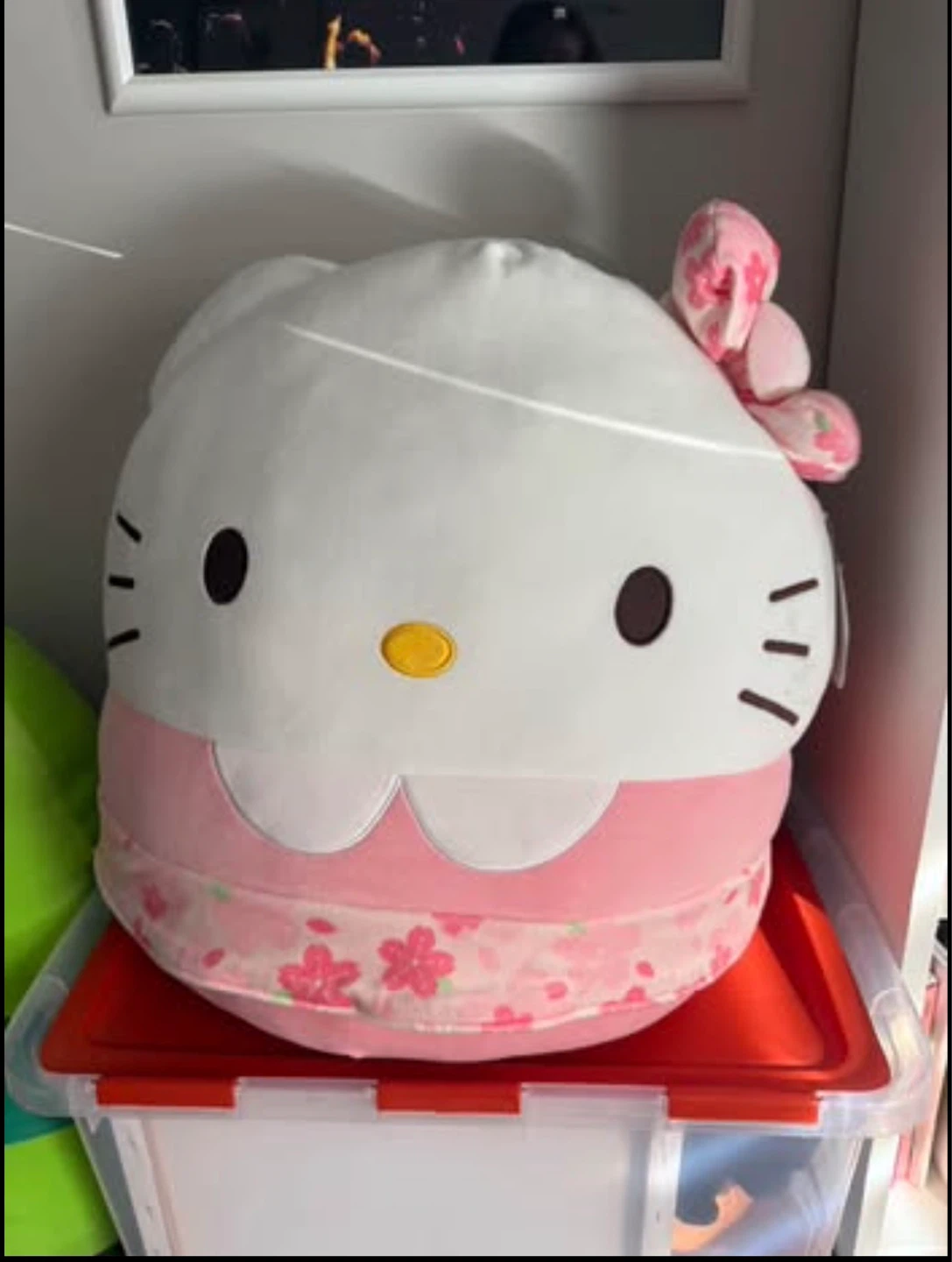 Hello Kitty Squishmallows - photo 2