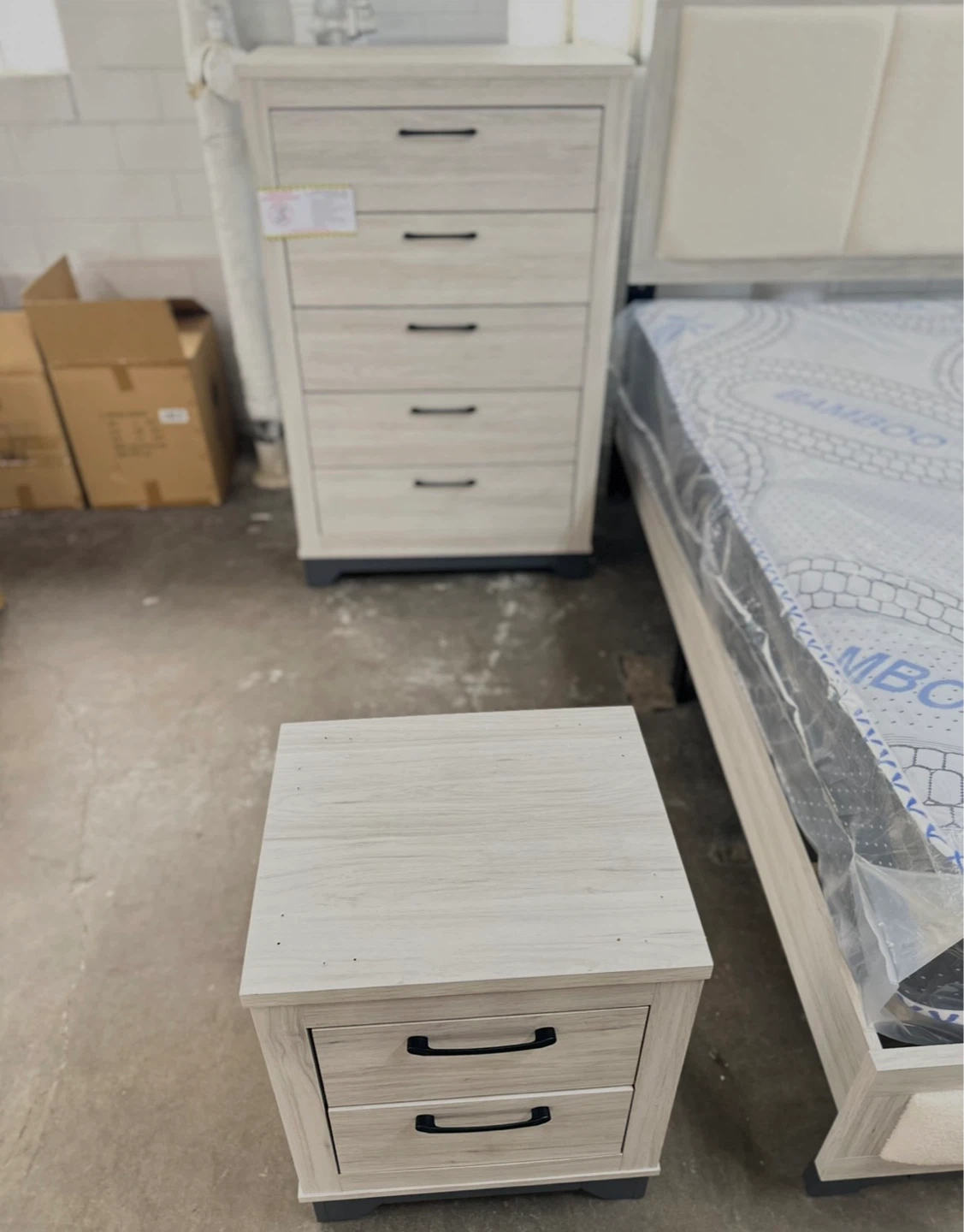 4 piece queen set dresser, bed frame, nightstand, and mirror - photo 2