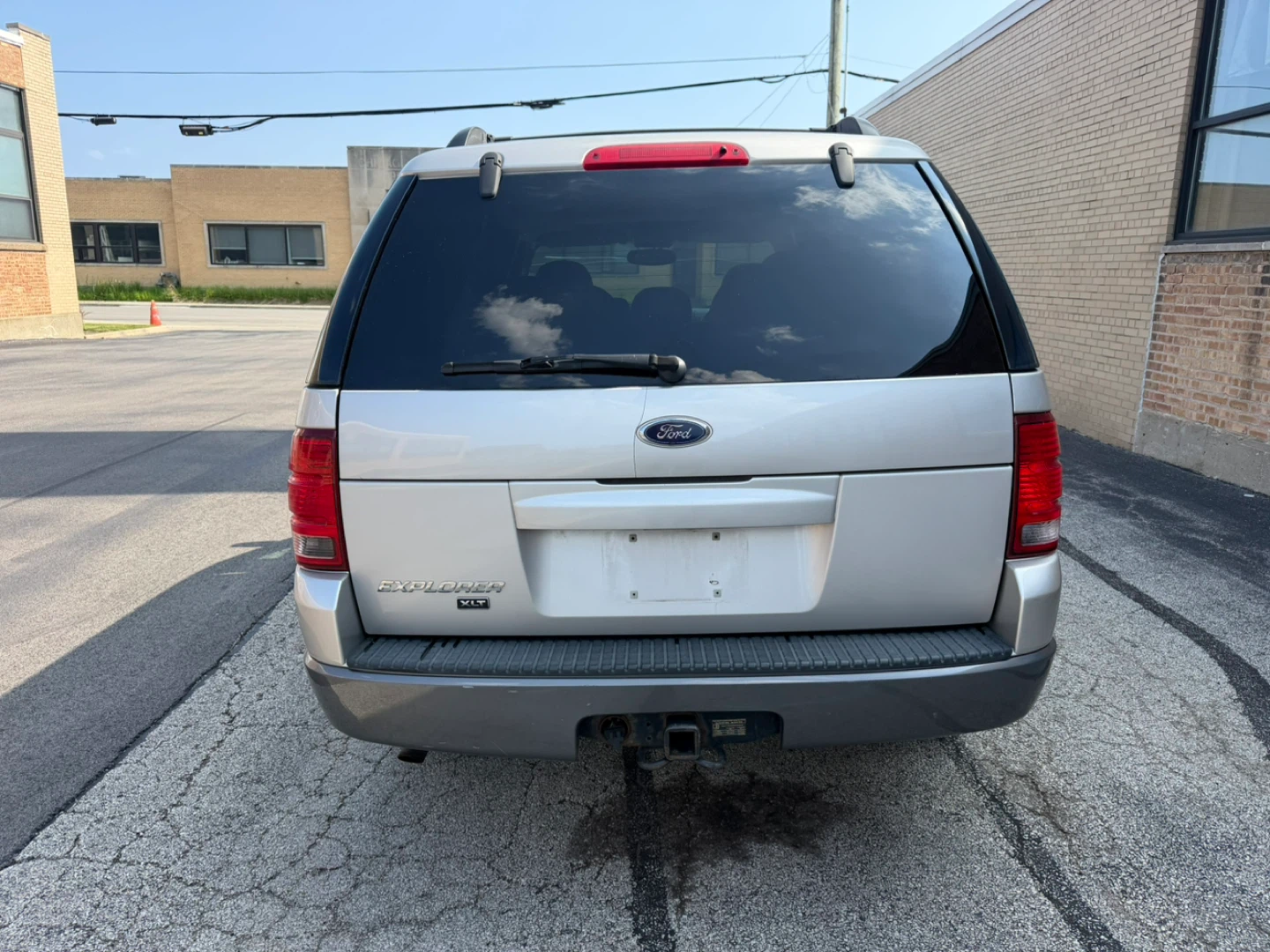 2004 Ford Explorer 128k miles clean title runs and drives great - photo 3